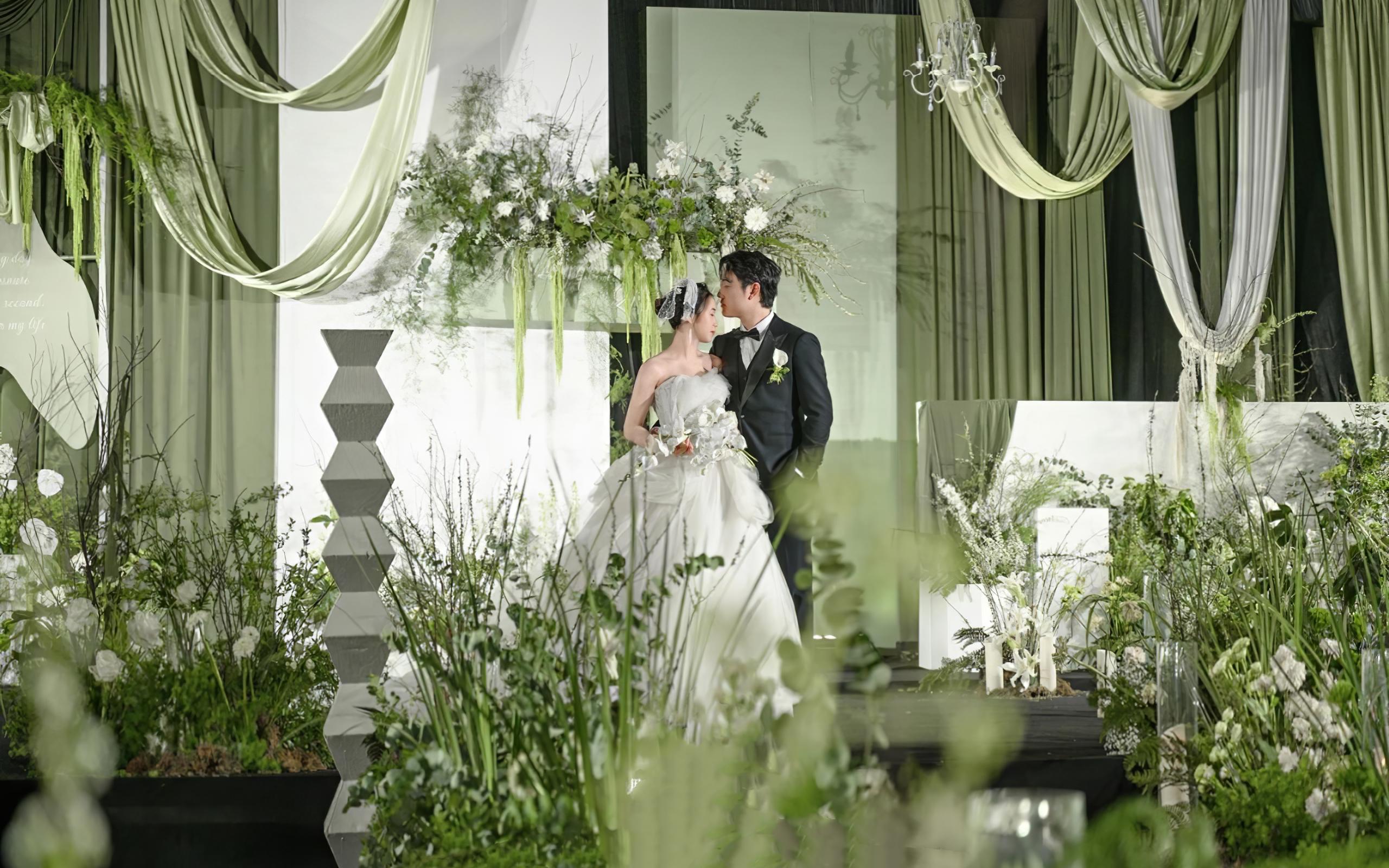 果油绿布艺小清新婚礼策划