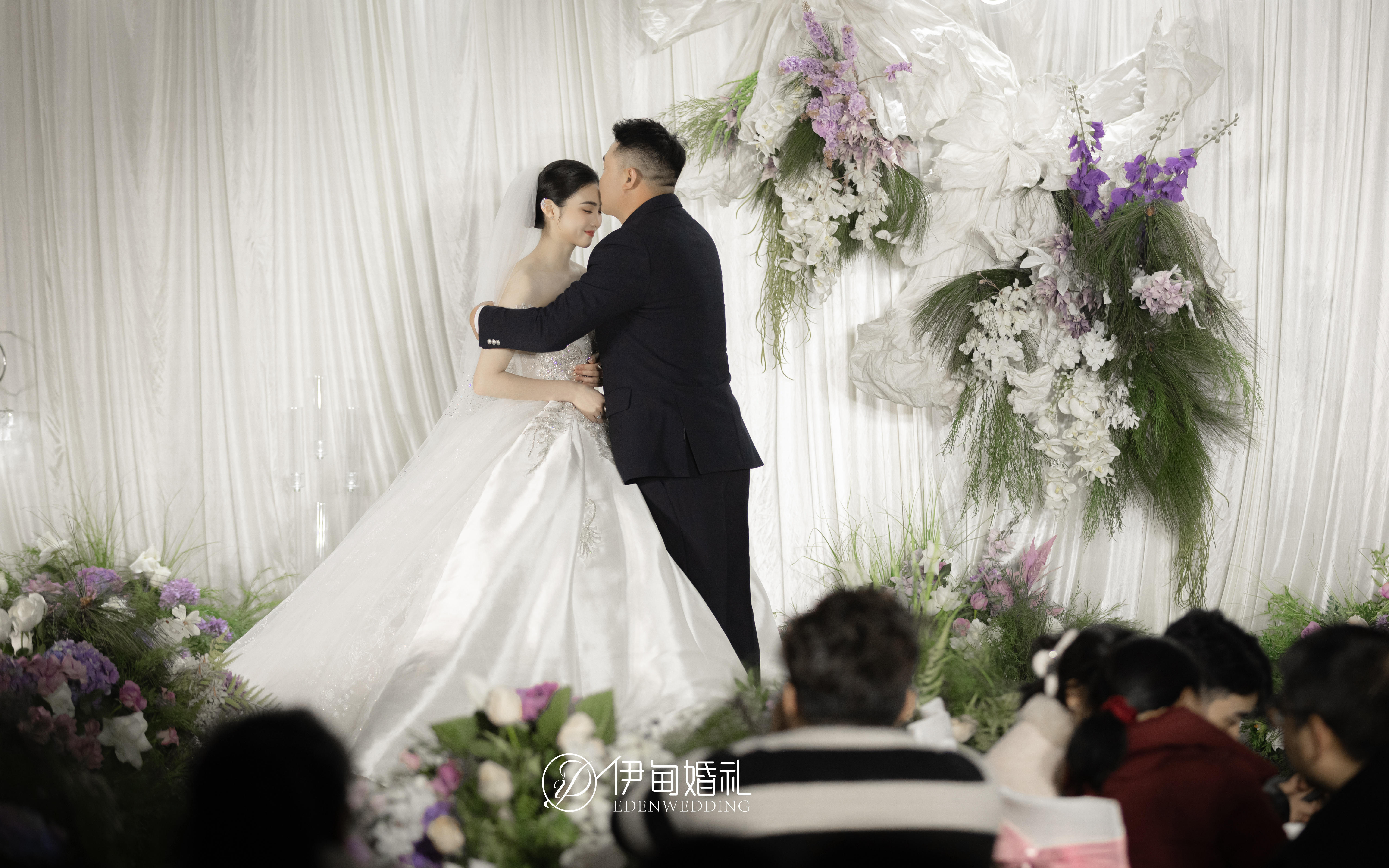 【伊甸婚礼】小预算白色韩式布幔风婚礼