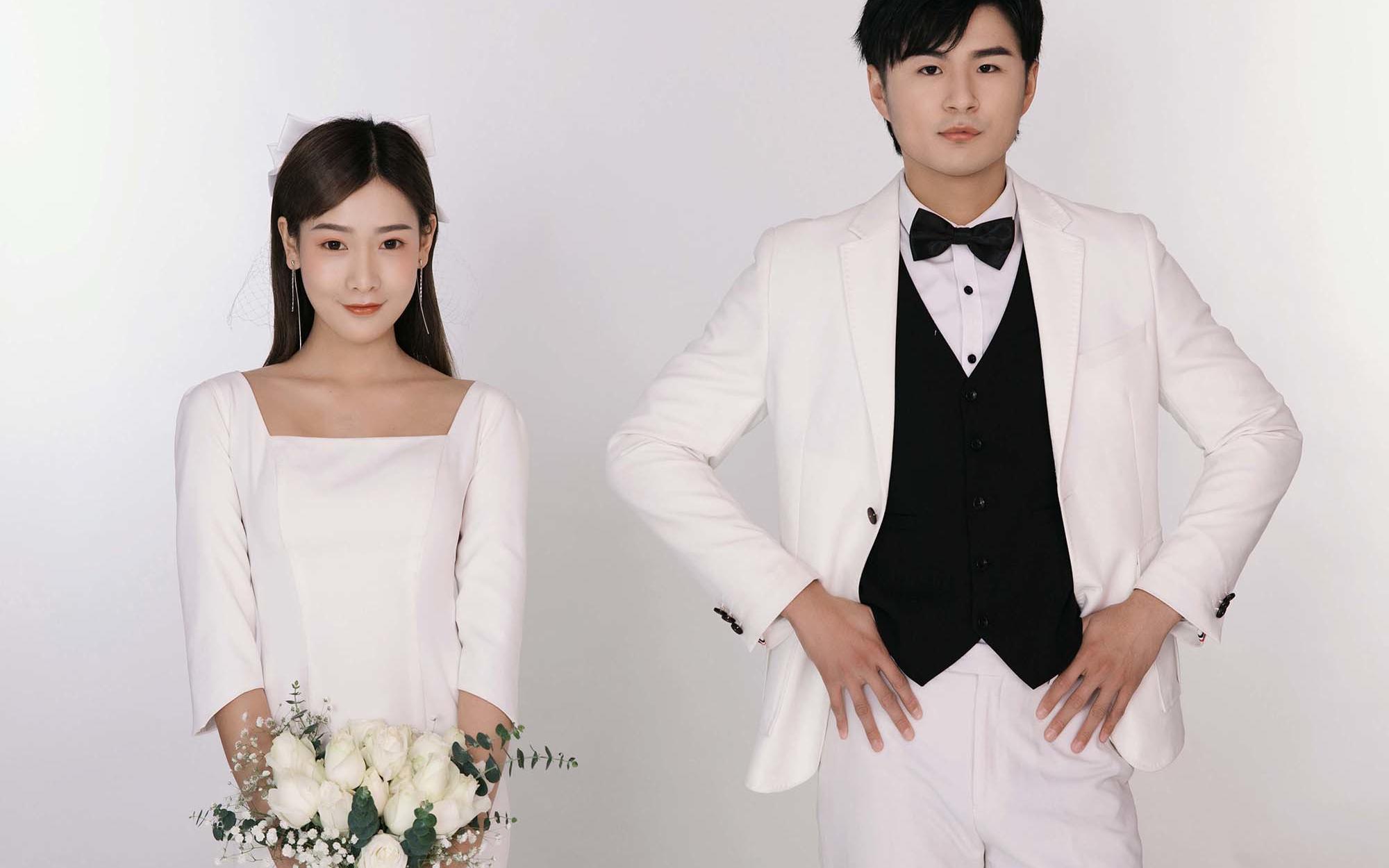 皇室经典婚纱摄影/连云港站