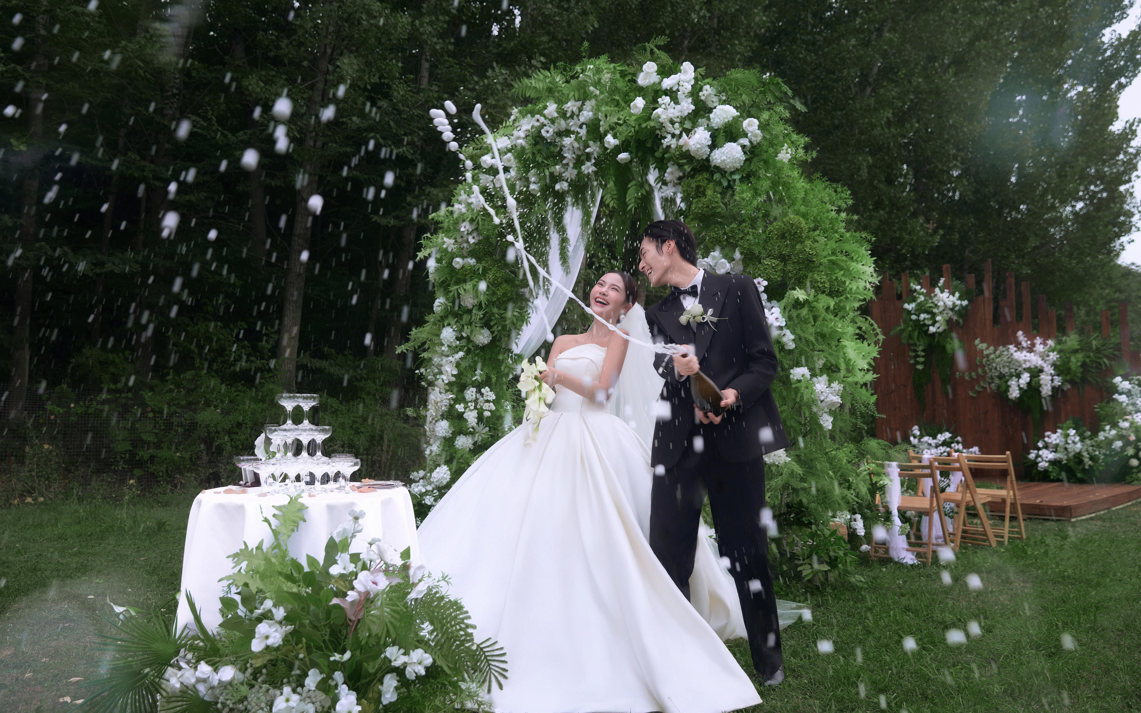 人生MVP画面！结婚必拍的目的地婚礼婚纱照