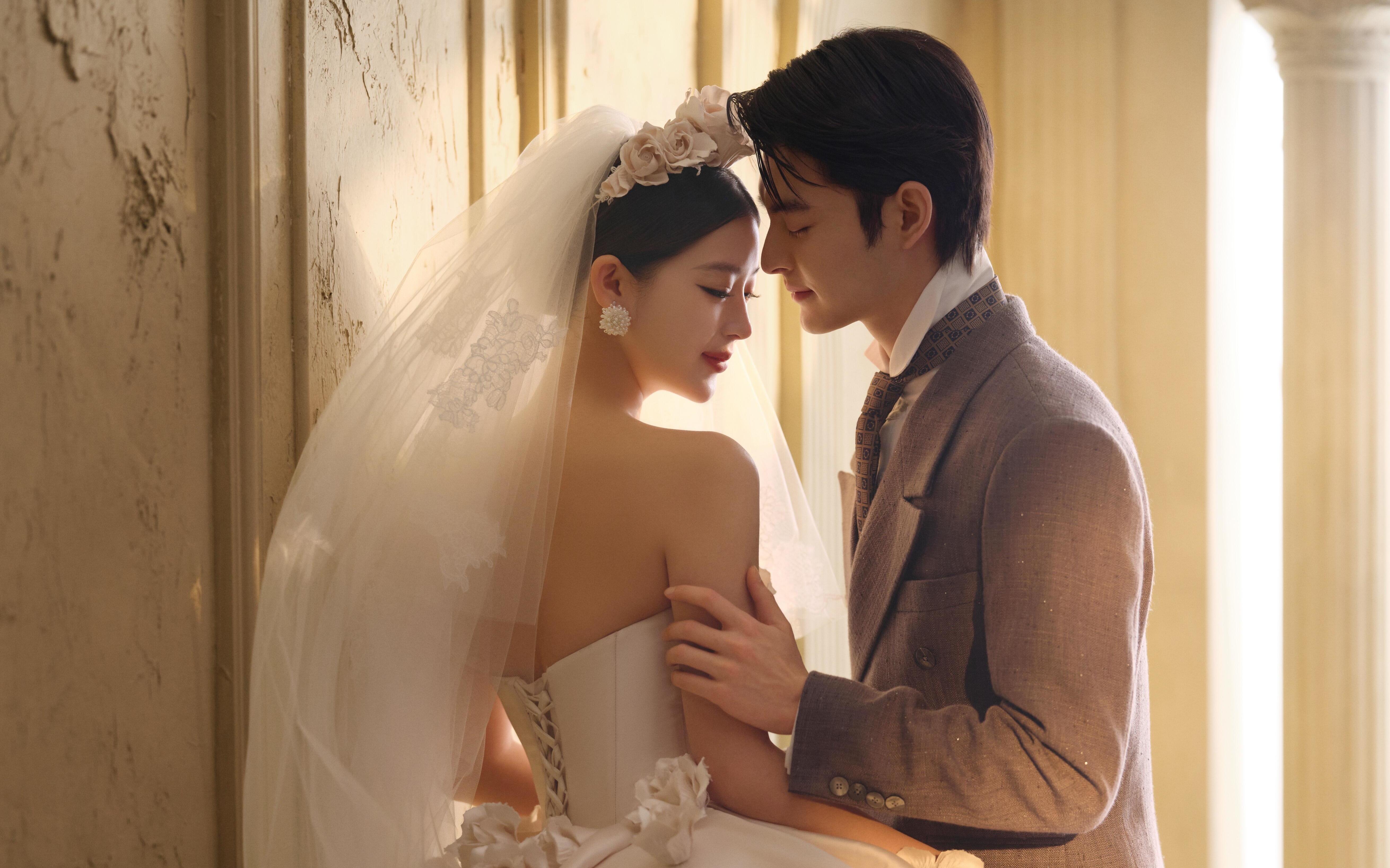 法式復(fù)古婚紗照