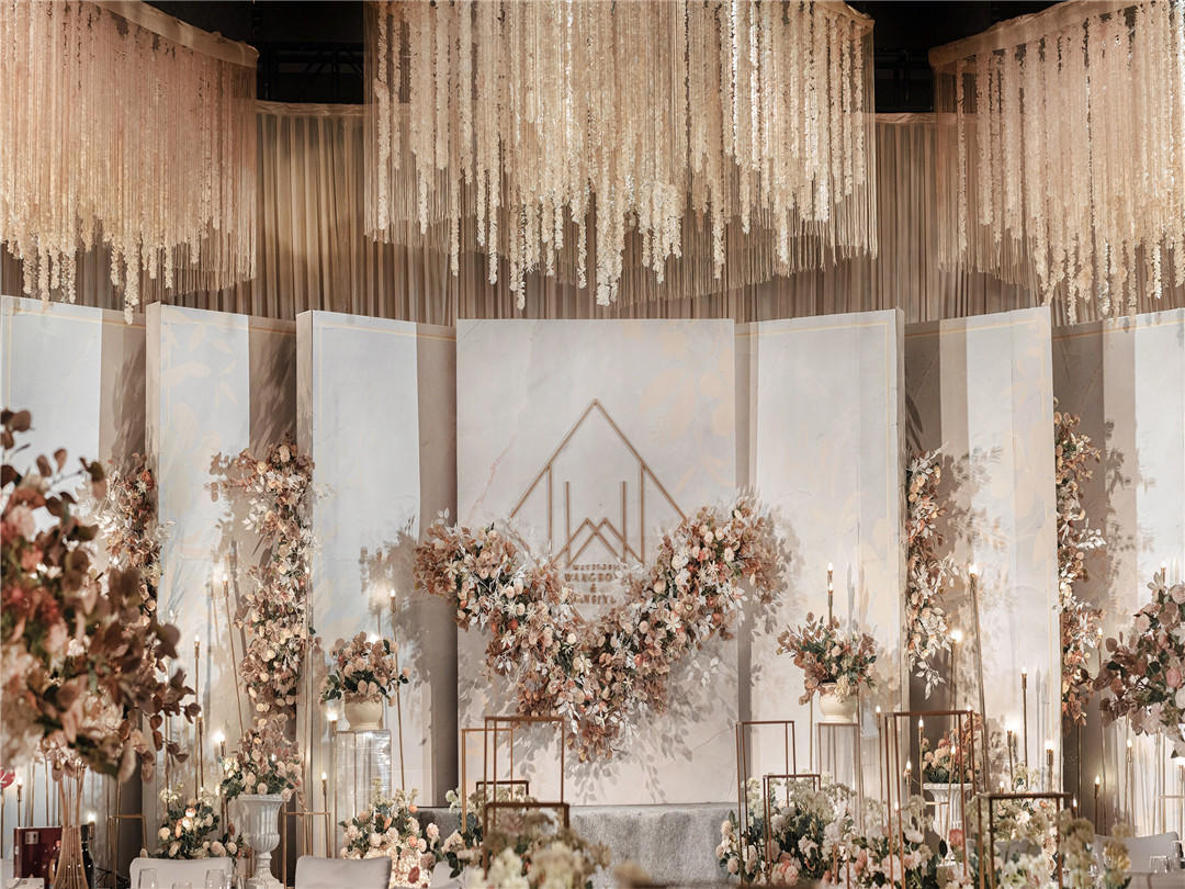 艾尚妳婚礼主题:金碧辉煌