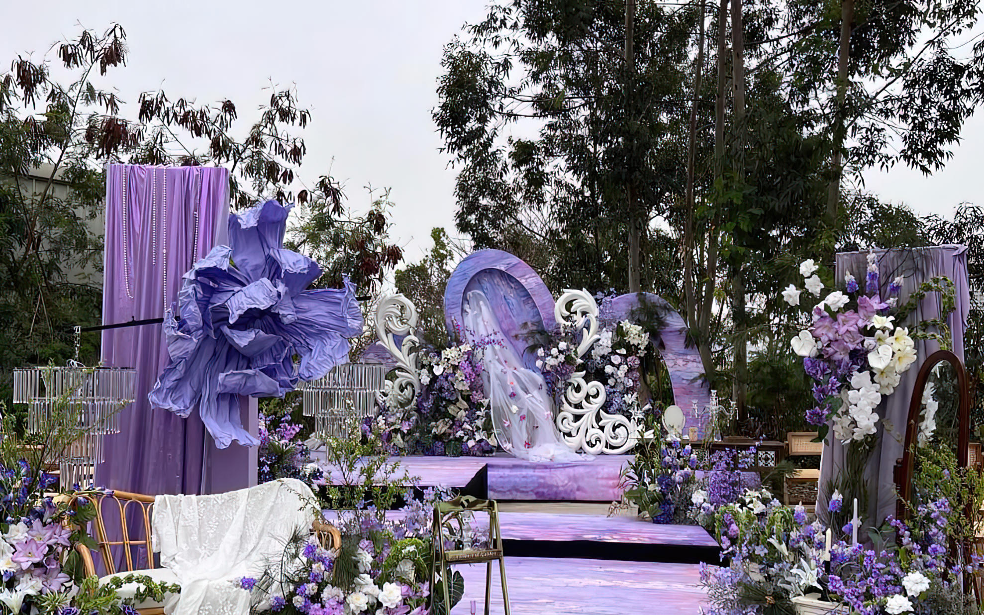 紫韻莫奈，花園漫游