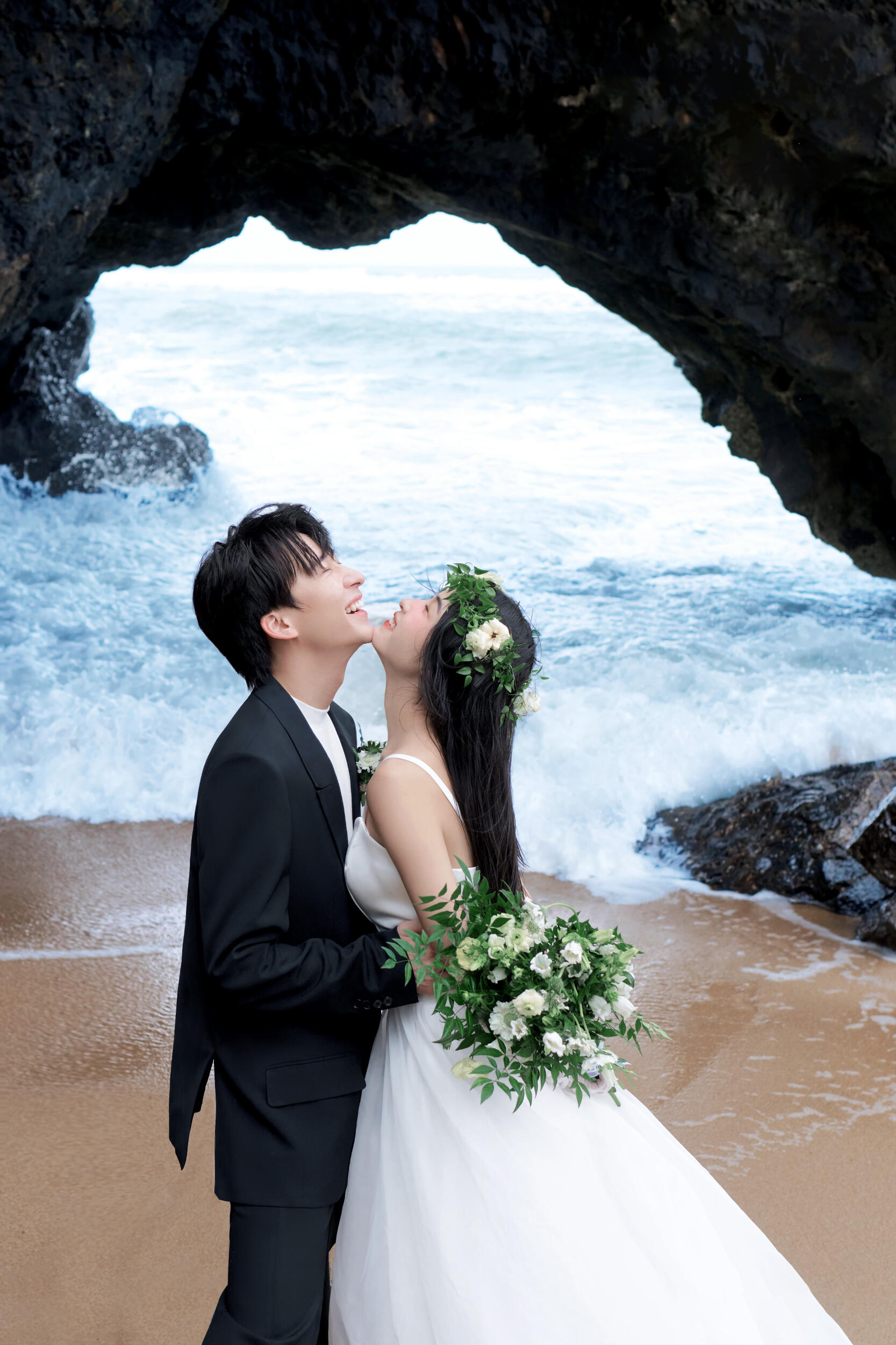 浪漫海景超喜欢的婚纱照 