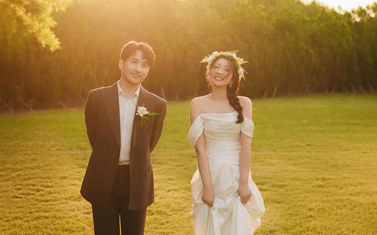 森系又不失仪式感💕光荷风婚纱照新热潮