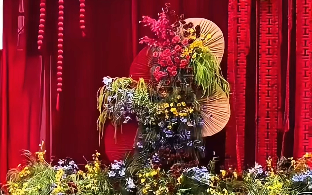 高背景紅色系新中式婚禮