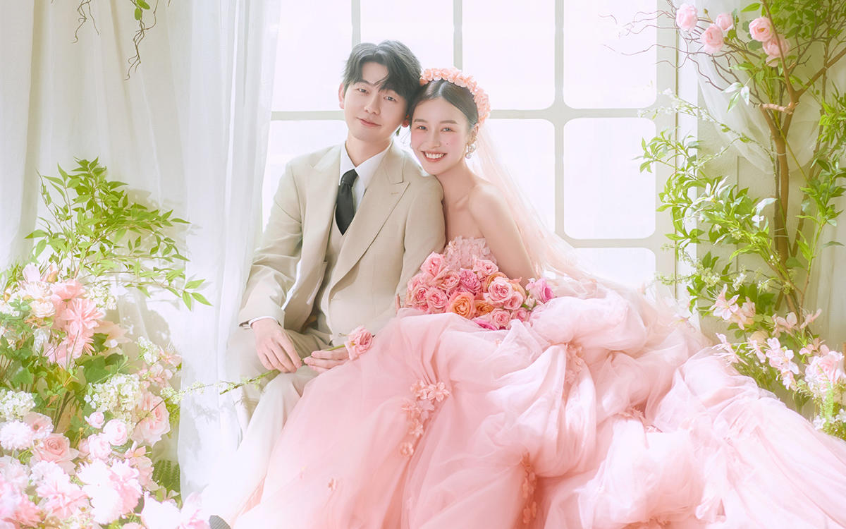 偷偷分享一波粉色婚纱照✨每一帧都是心动