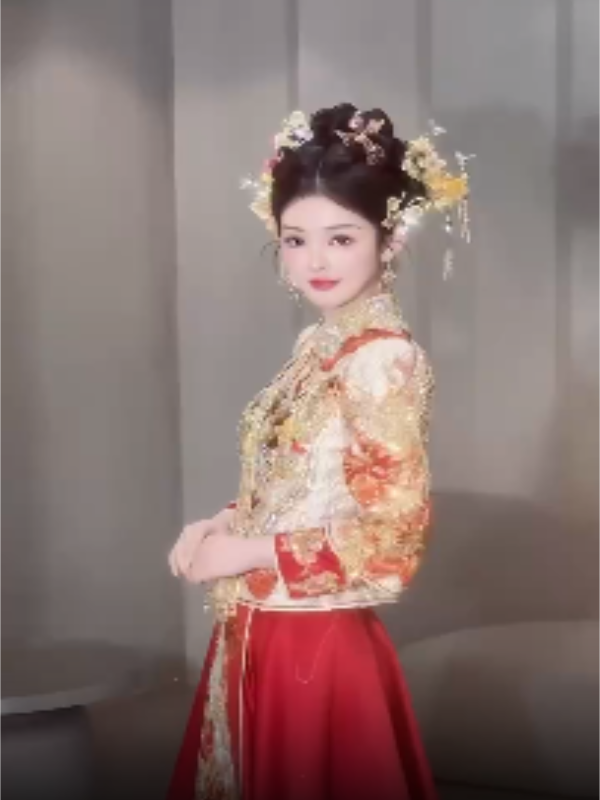 单租秀禾服一件《全店任意挑选》