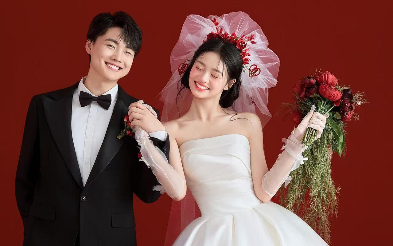 【紅底喜嫁婚紗照真的太絕啦】
