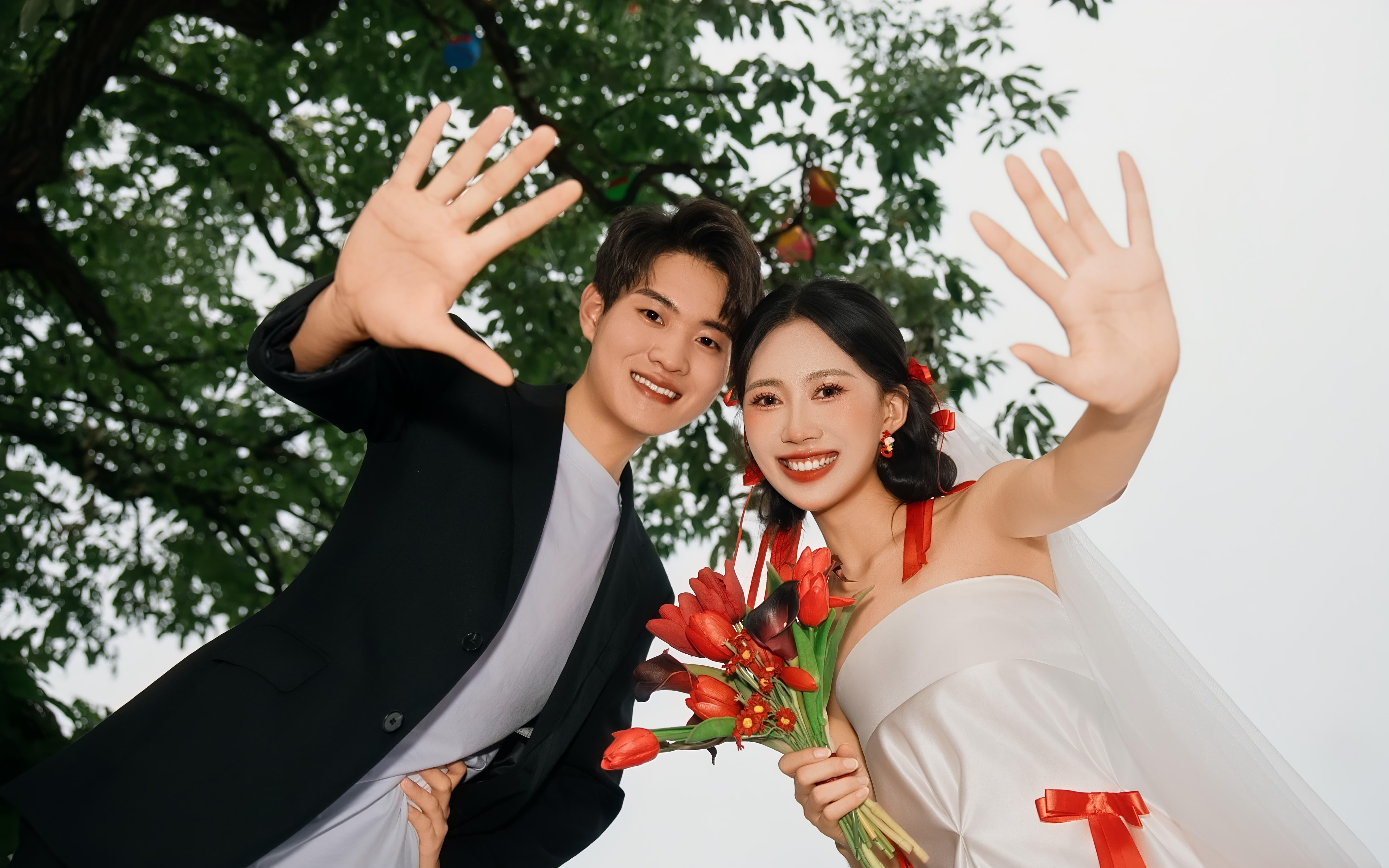 純客片丨拍了紅墻+喜嫁婚紗照頂流CP