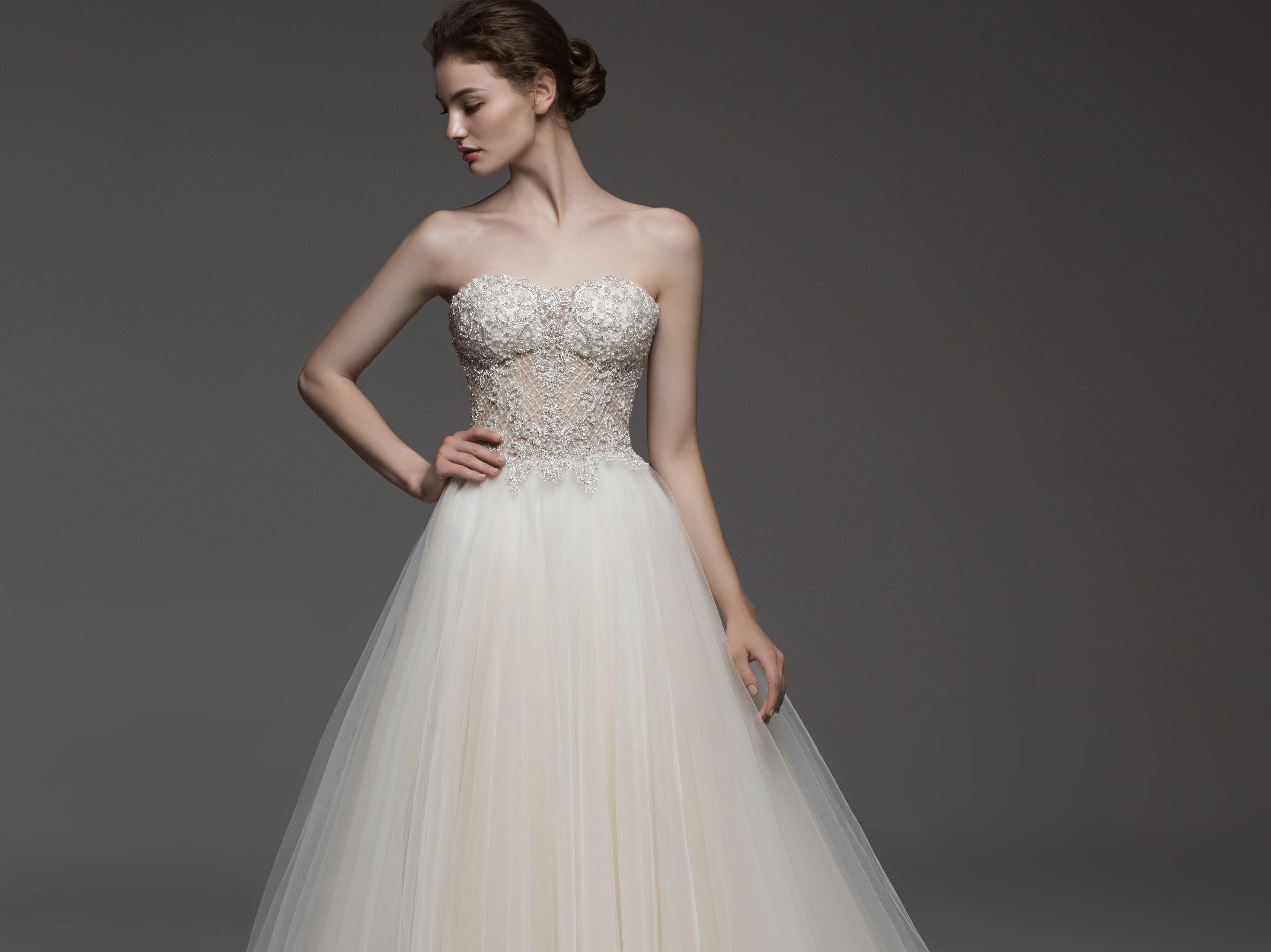 【高定系列】真丝手绣中式+设计师款婚纱+高定礼服