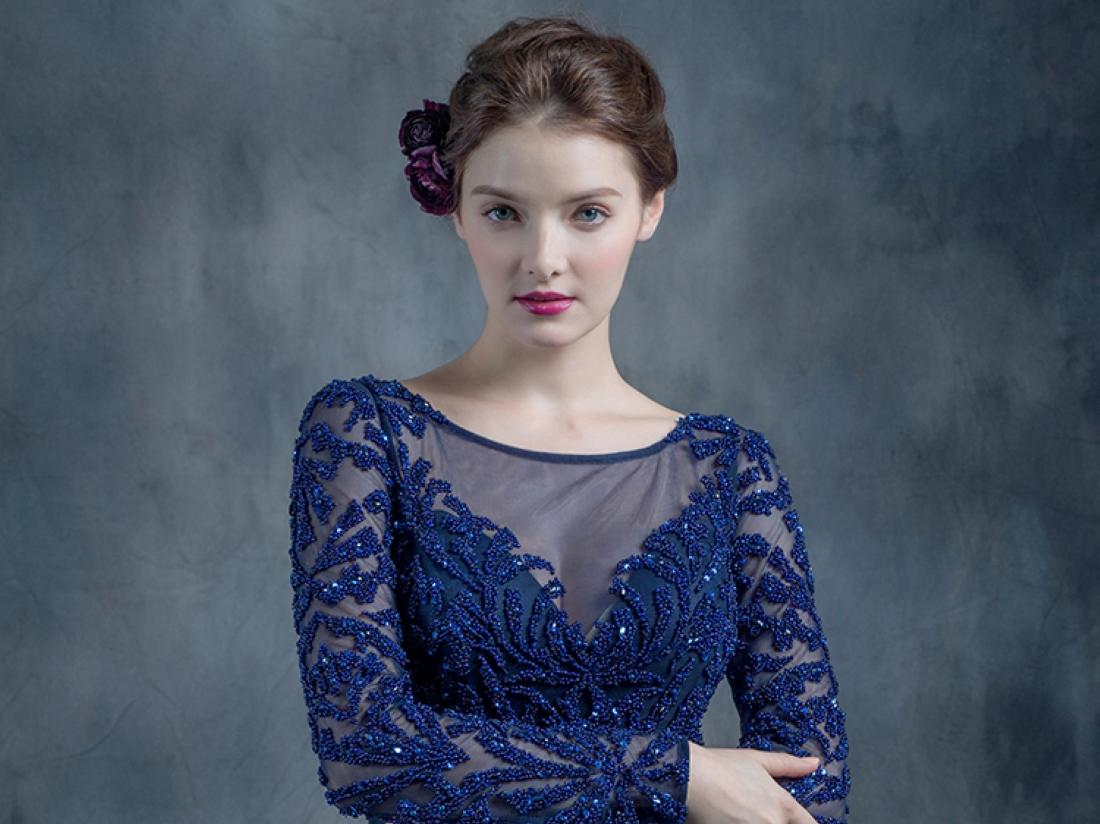 500多的年会礼服+妆容搭配套餐