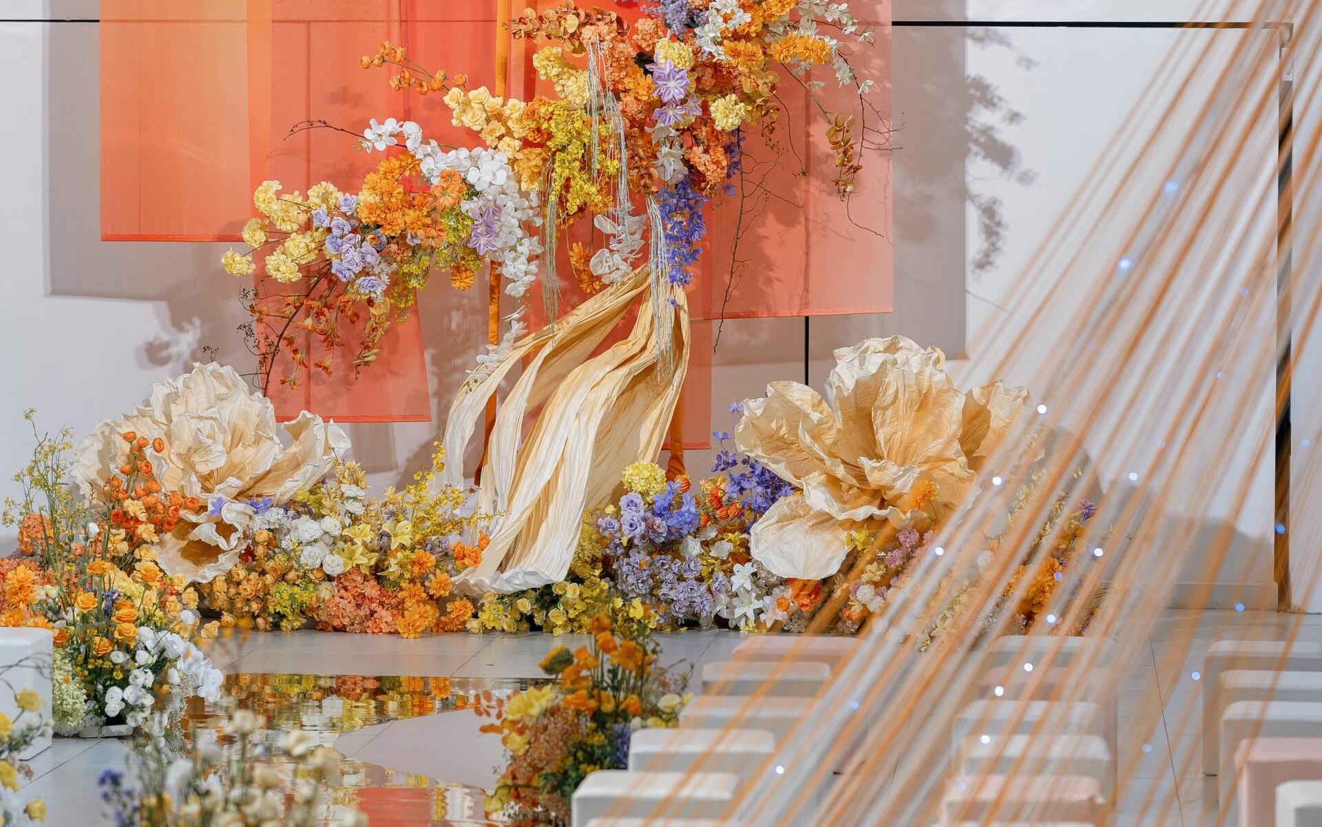 韩式风情橙色主题教堂婚礼