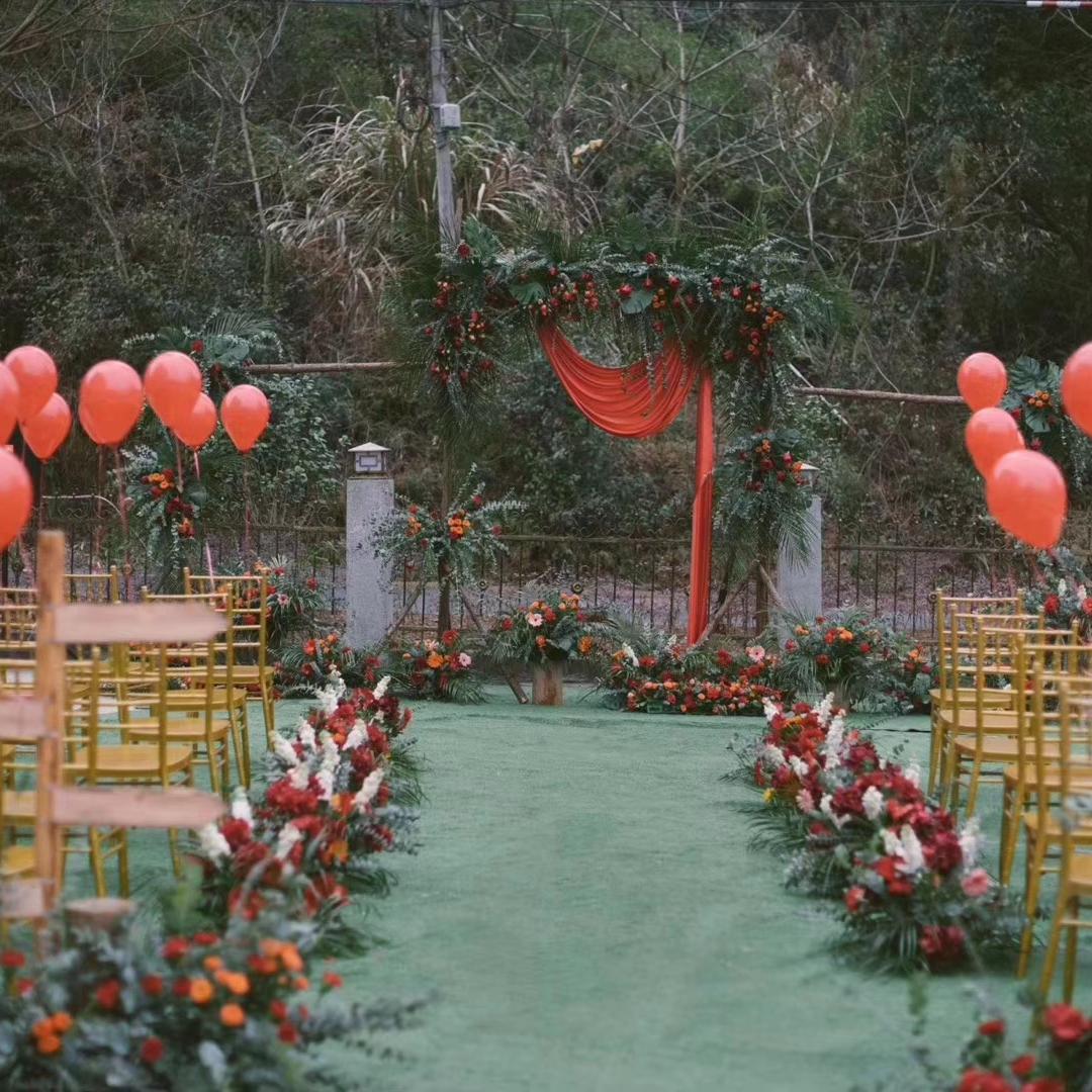 雨天*户外草坪婚礼跟妆花絮