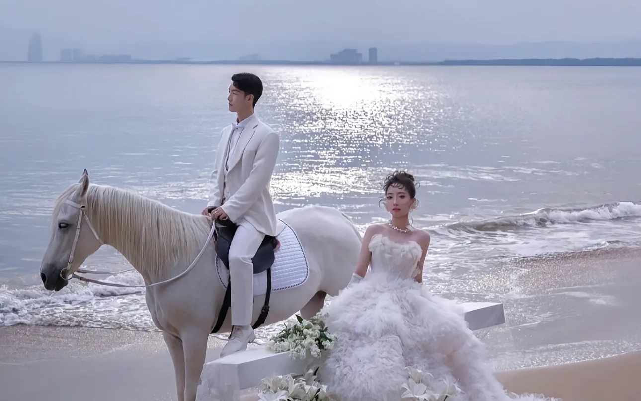 愿得一人心，白首不相離