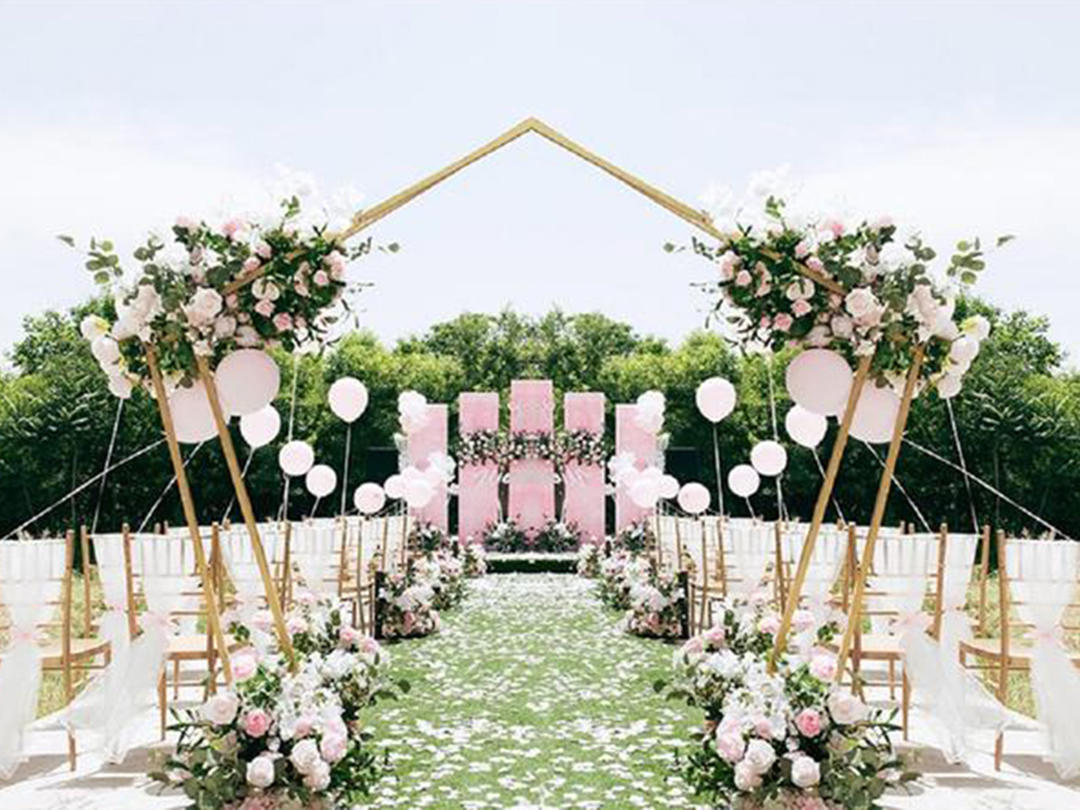 【笙瑟婚礼】粉色温馨浪漫户外婚礼——含资深四大