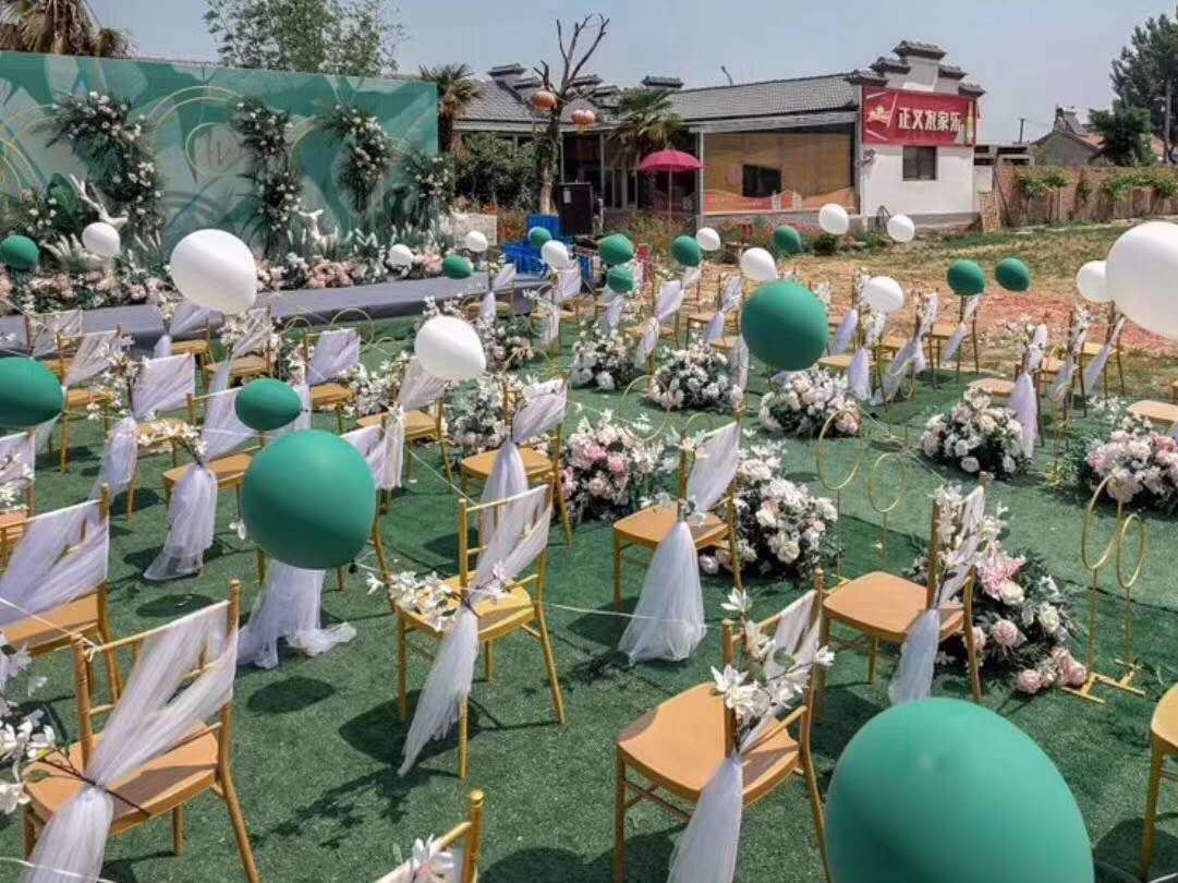 执爱创意婚典--室外庭院流行婚礼