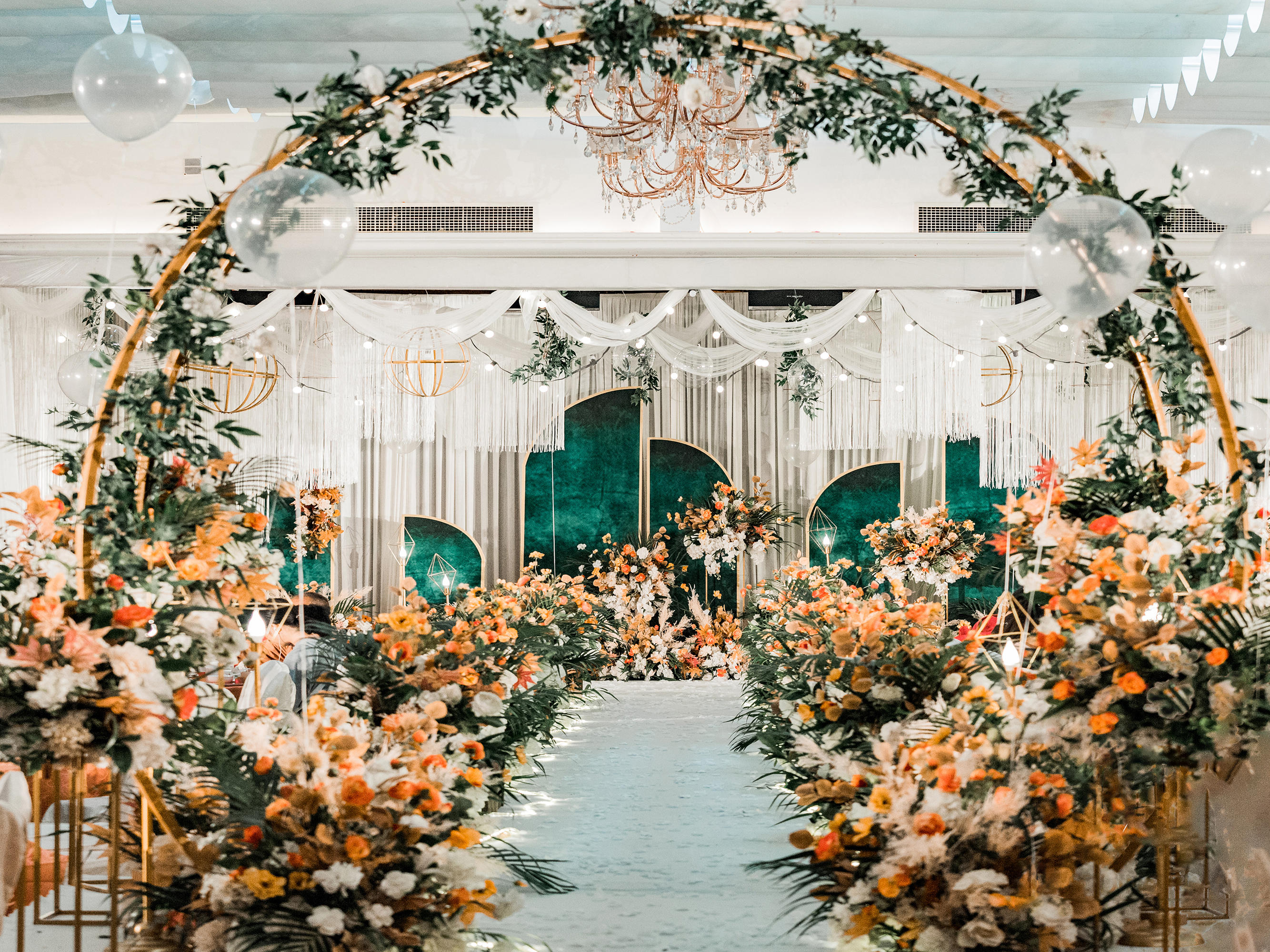 『维卡婚礼』小预算婚礼送总监四大