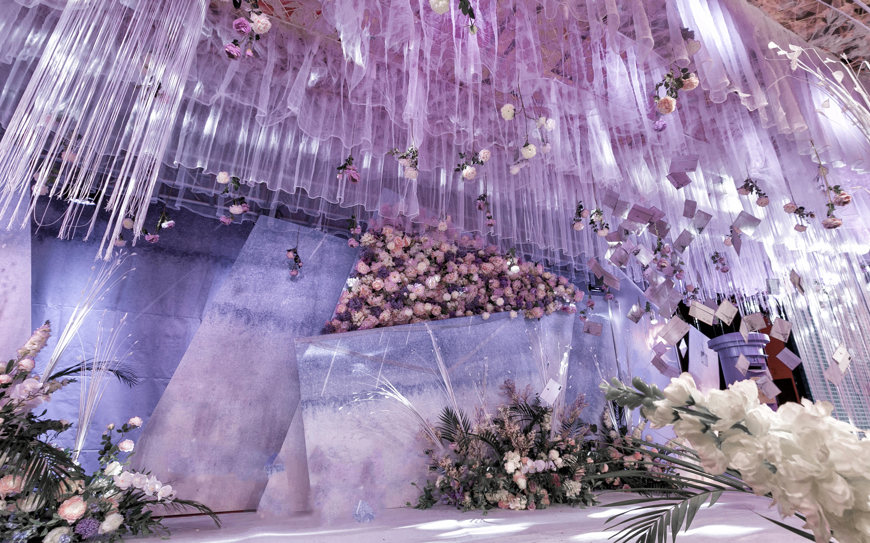 轻盈梦幻紫少女心主题婚礼