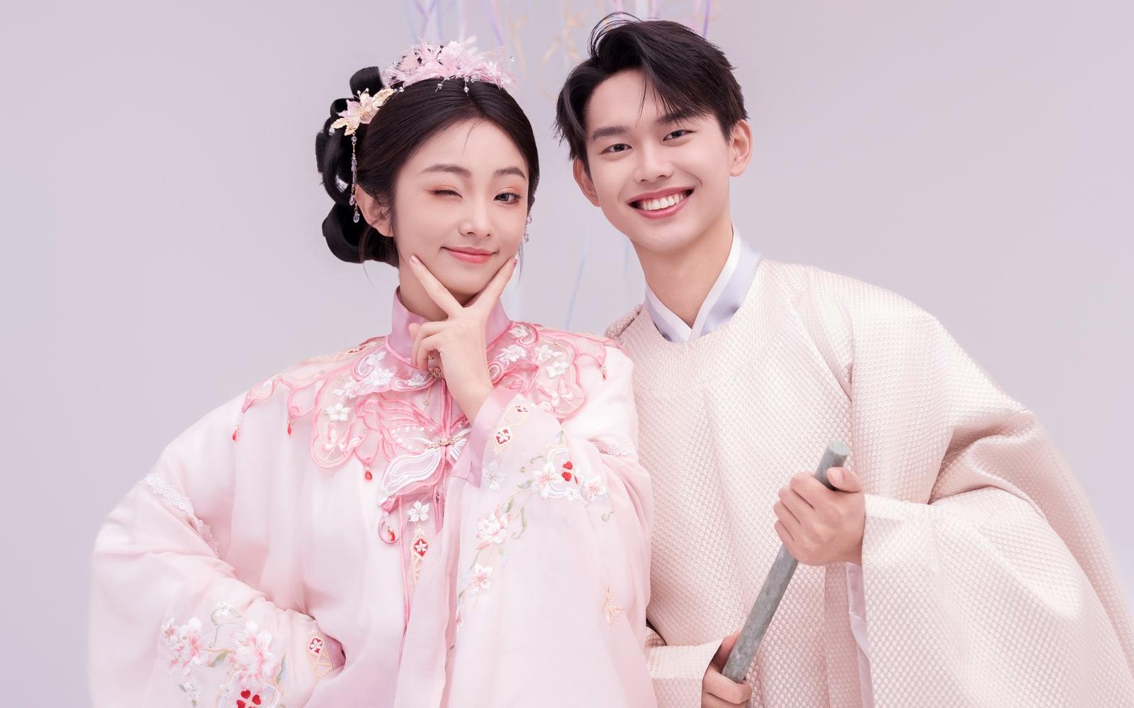 被夸爆了❗粉色汉服喜嫁风真的意外的出片