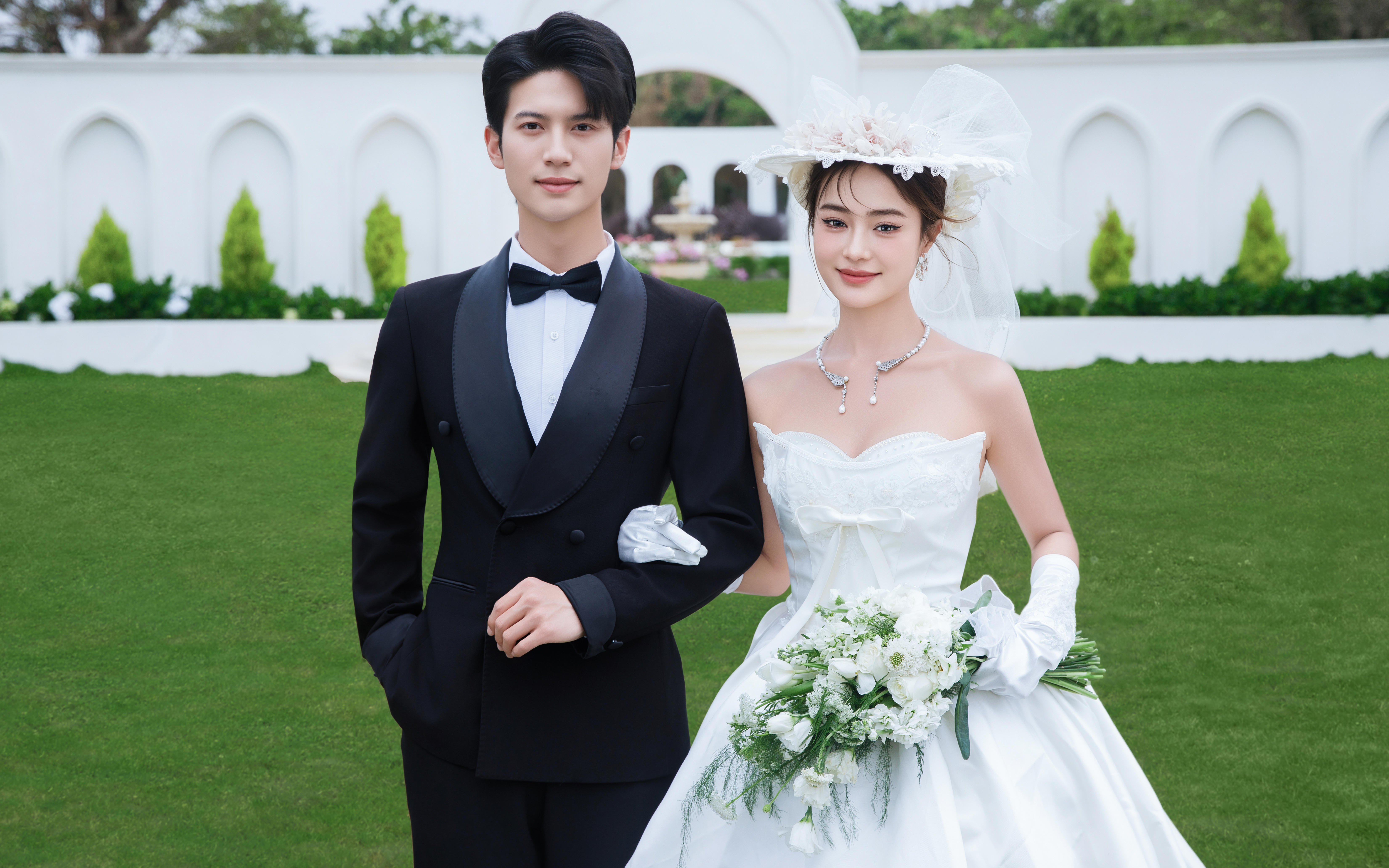大理旅拍天花板🌿法式草坪婚纱太绝
