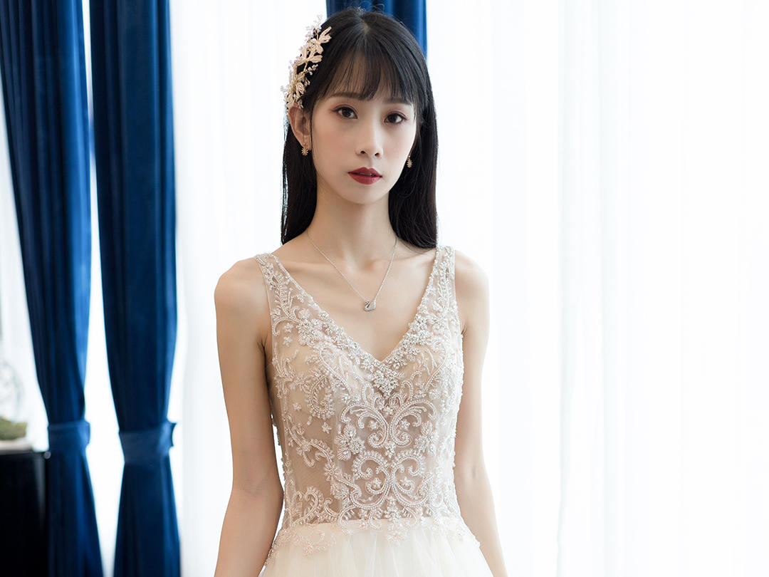 DORA BRIDAL 进口婚纱轻奢系列