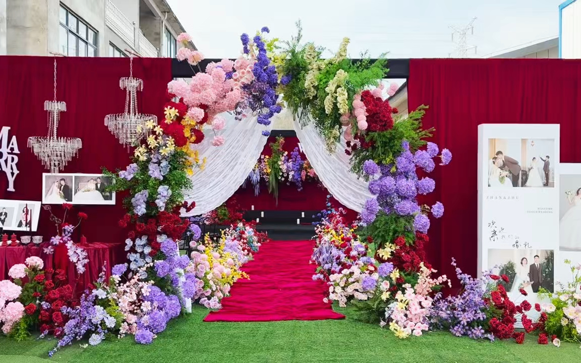 【韩尚宫婚礼】红丝绒＋春日繁花的碰撞！