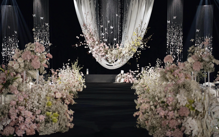 云墨嘉禮策劃｜簡(jiǎn)約又高級(jí)的白粉色婚禮