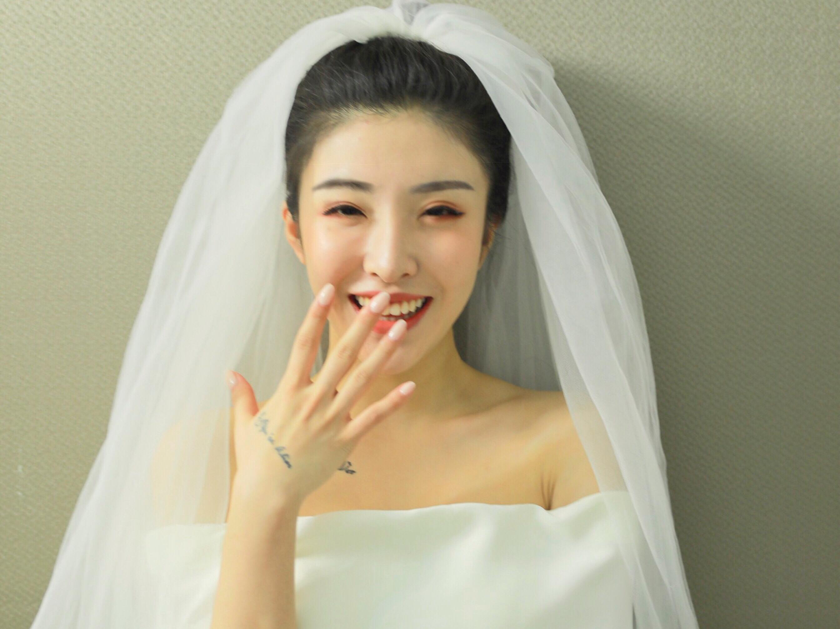 精选团购高级化妆师团购套餐