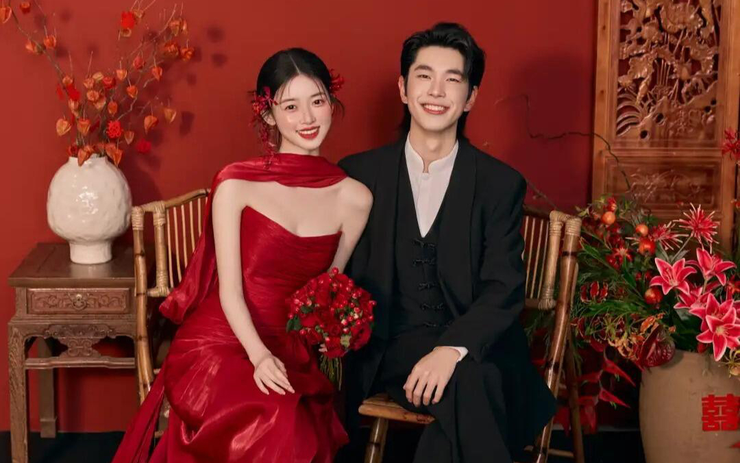 结婚照｜还是新中式喜嫁婚纱照好看呀