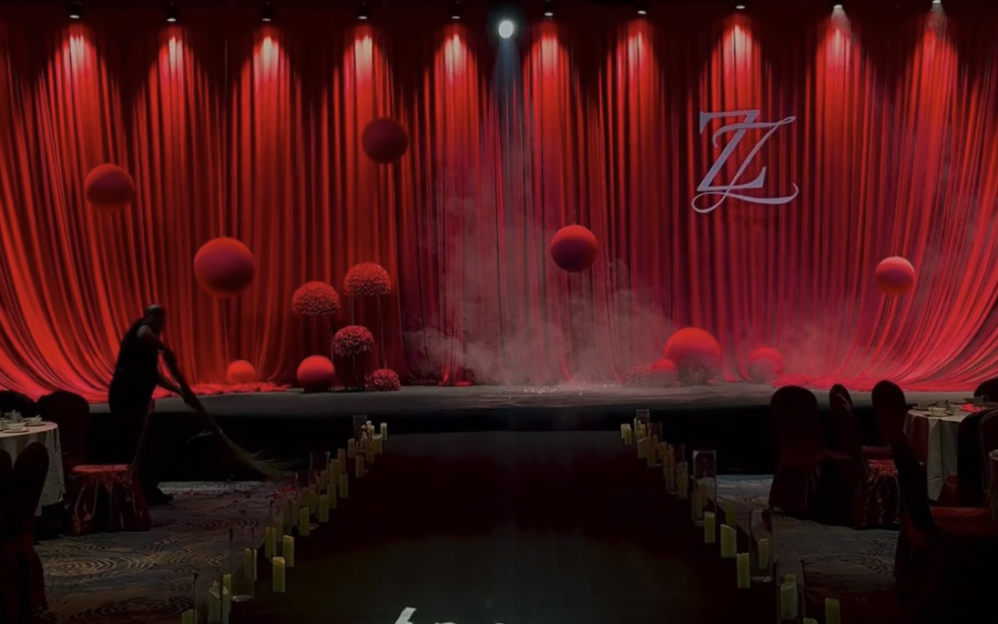 超簡(jiǎn)約布?；槎Y