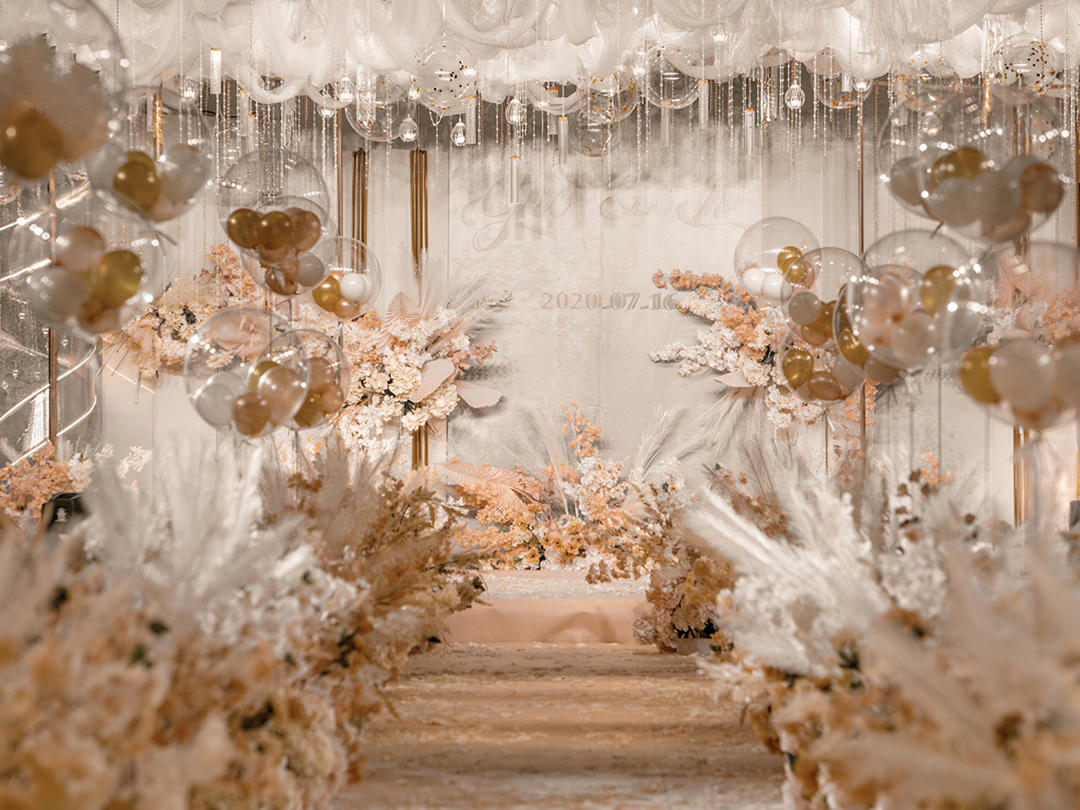 人气主题婚礼场布+四大金刚