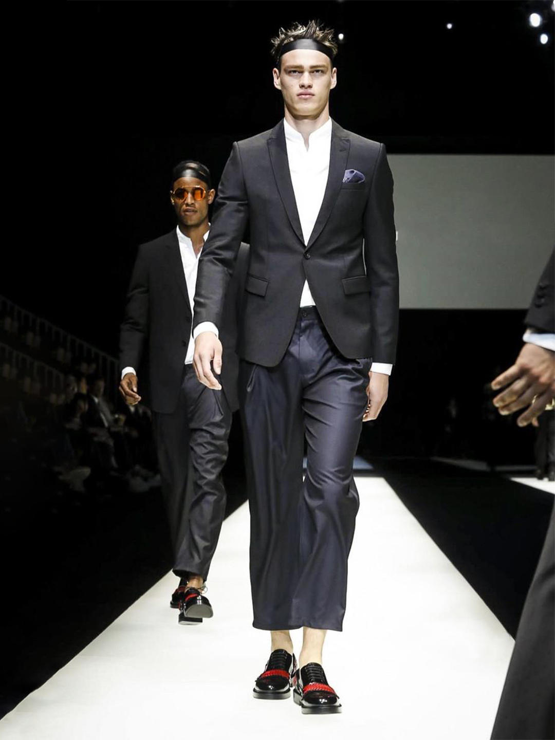 定制迪奥同款能量雅黑西装套装