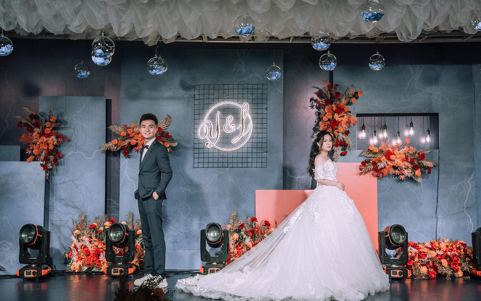 秋色系列经典温馨款低预算设计