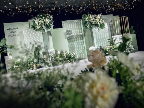 曼西婚礼室内定制韩式婚礼