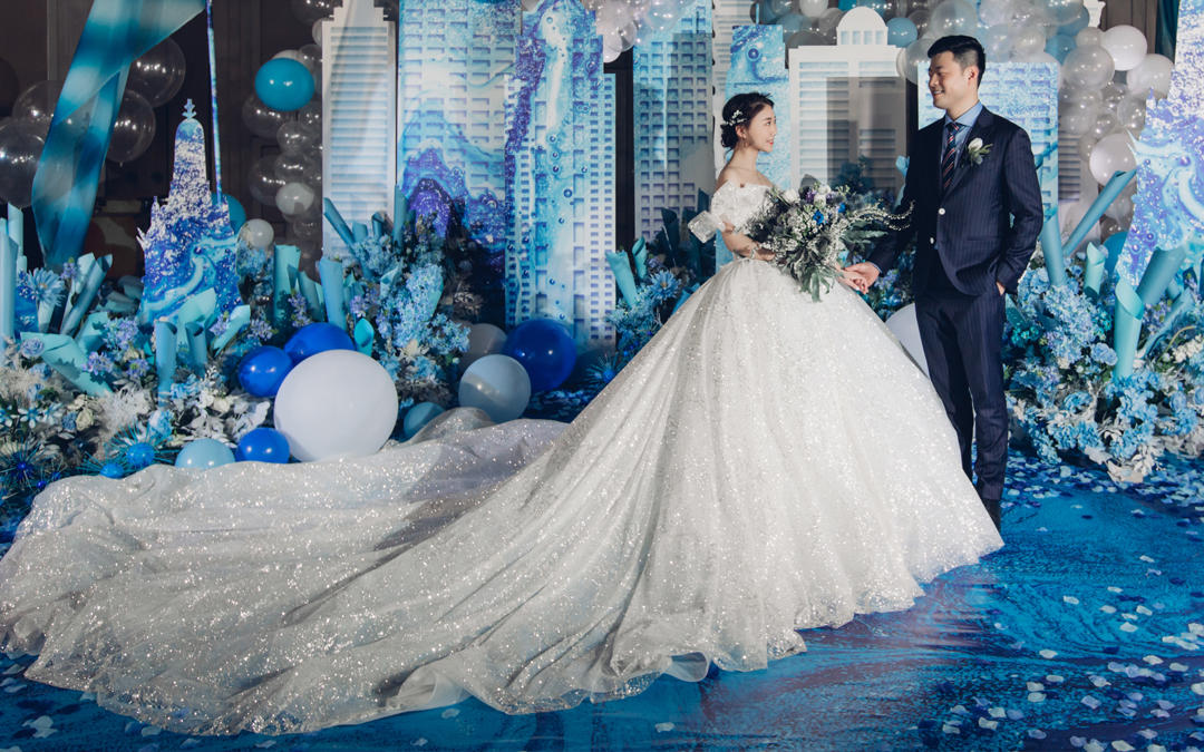 曼美新娘|网红爆闪一字肩蓬蓬公主纱