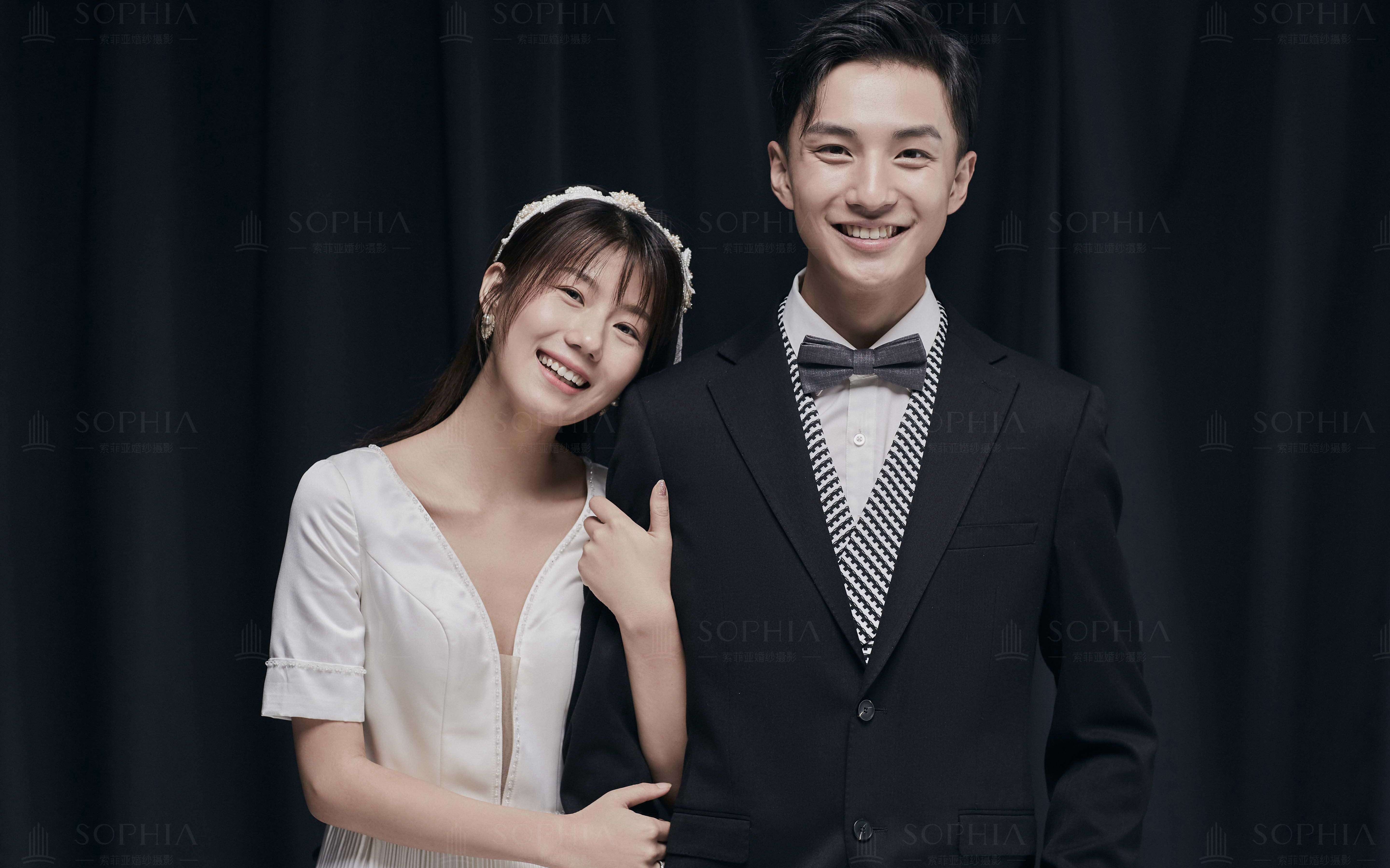 【明星雜志婚照】下單立減2000 十服十造