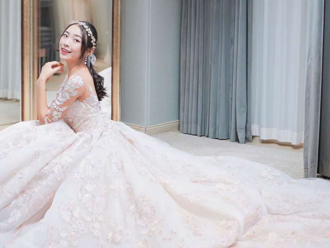 【限时特价】新款秀禾拖尾礼服3件套送精品新娘美甲