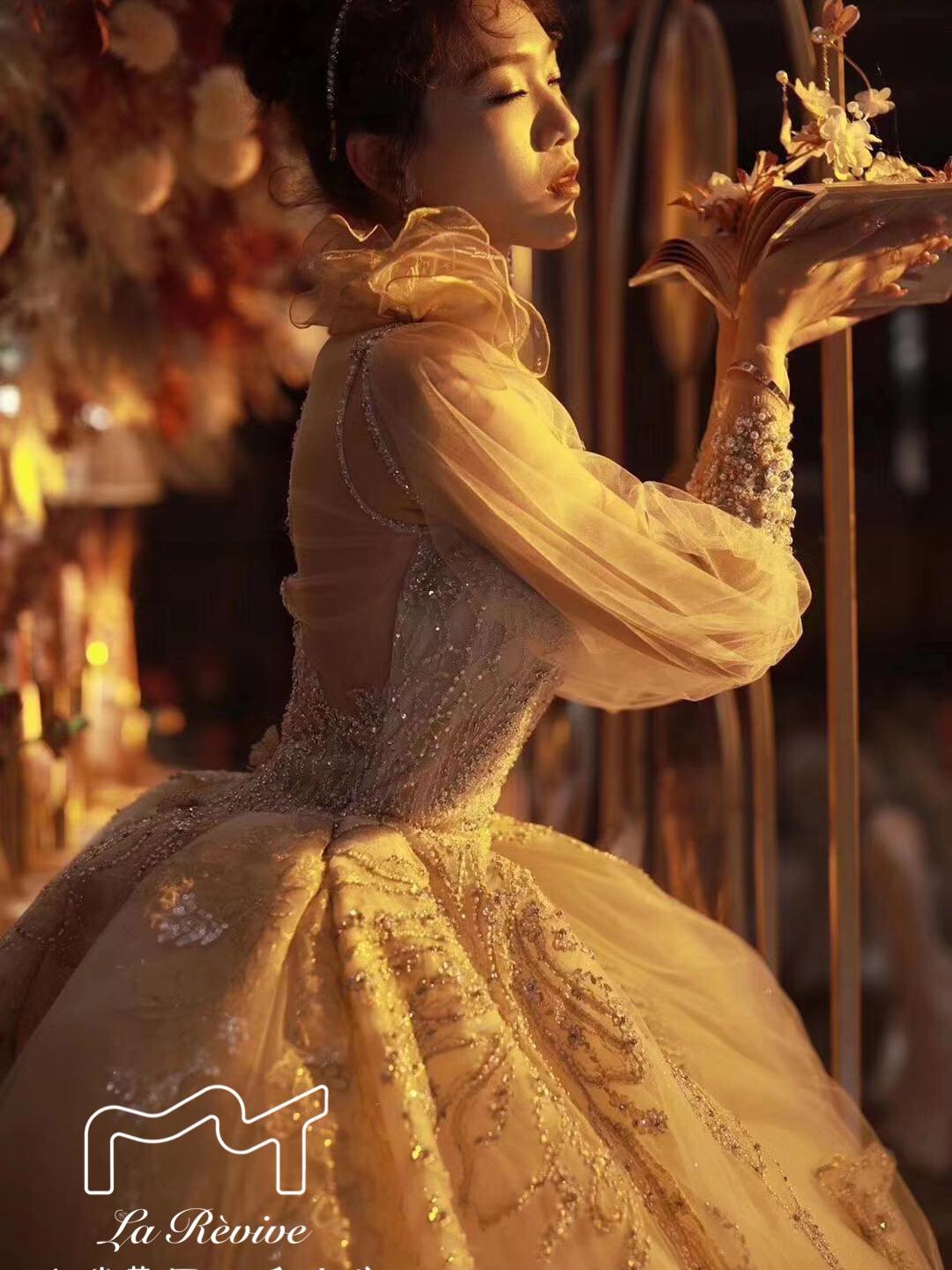 拉瑞薇【超高性价比】设计师品牌婚纱+钻石级跟妆