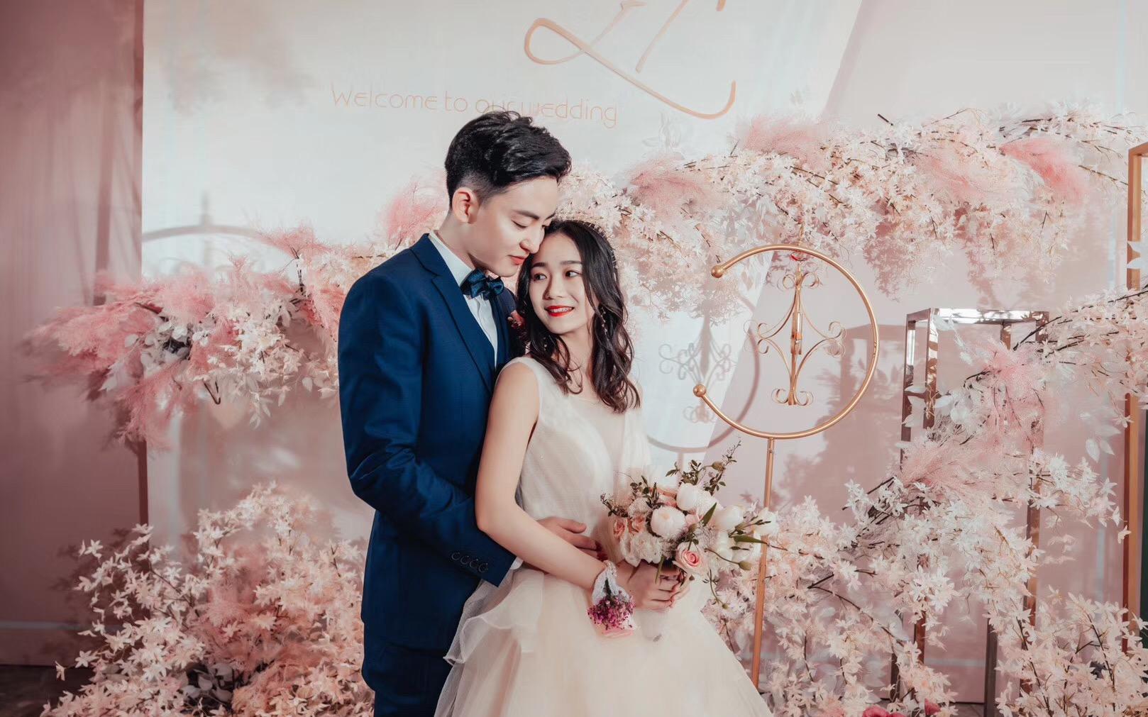 【DEAR YOU】小河凌晨结亲，为难摄影师了