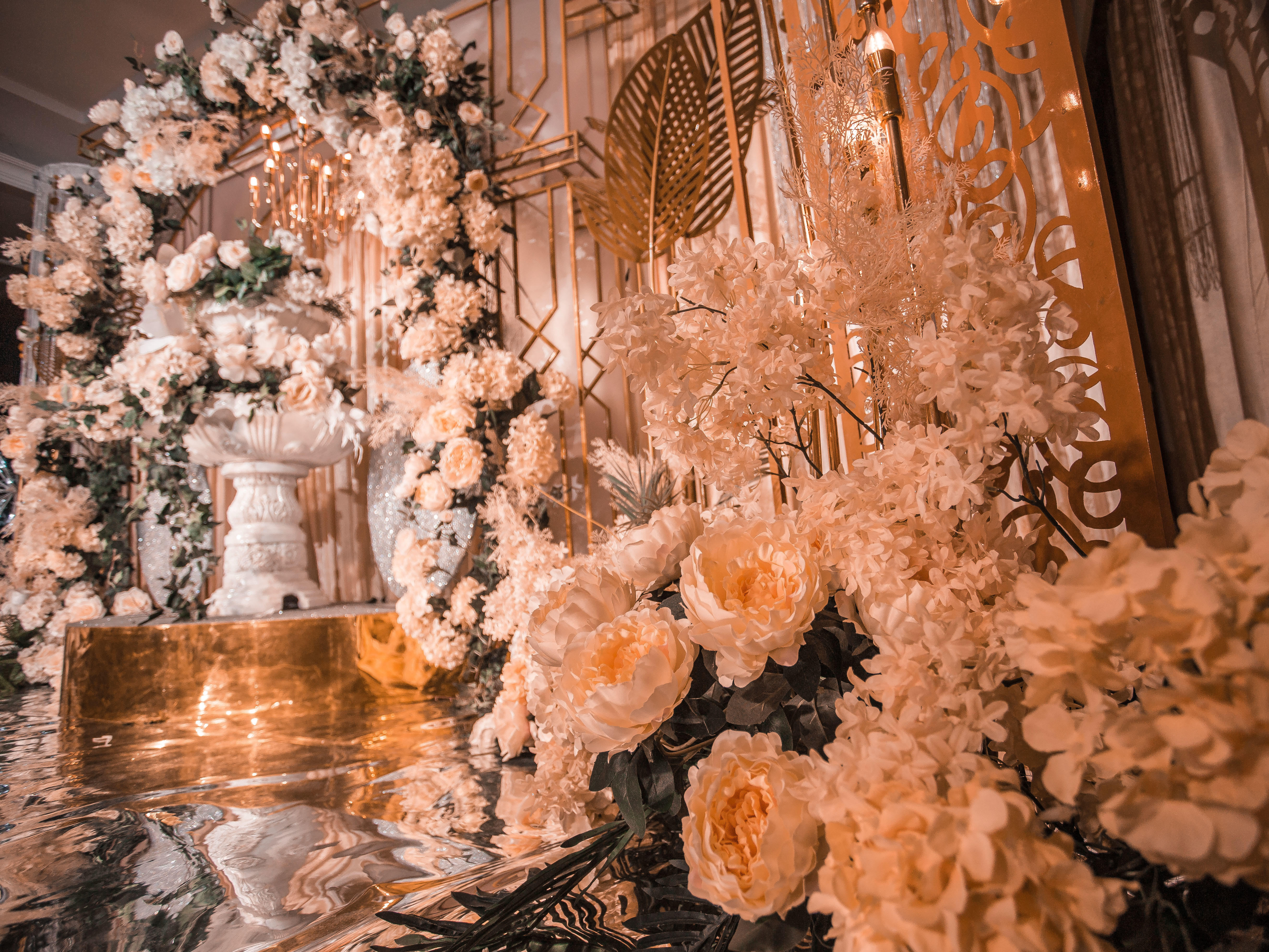 100到150人小型婚礼，高性价比复古轻奢