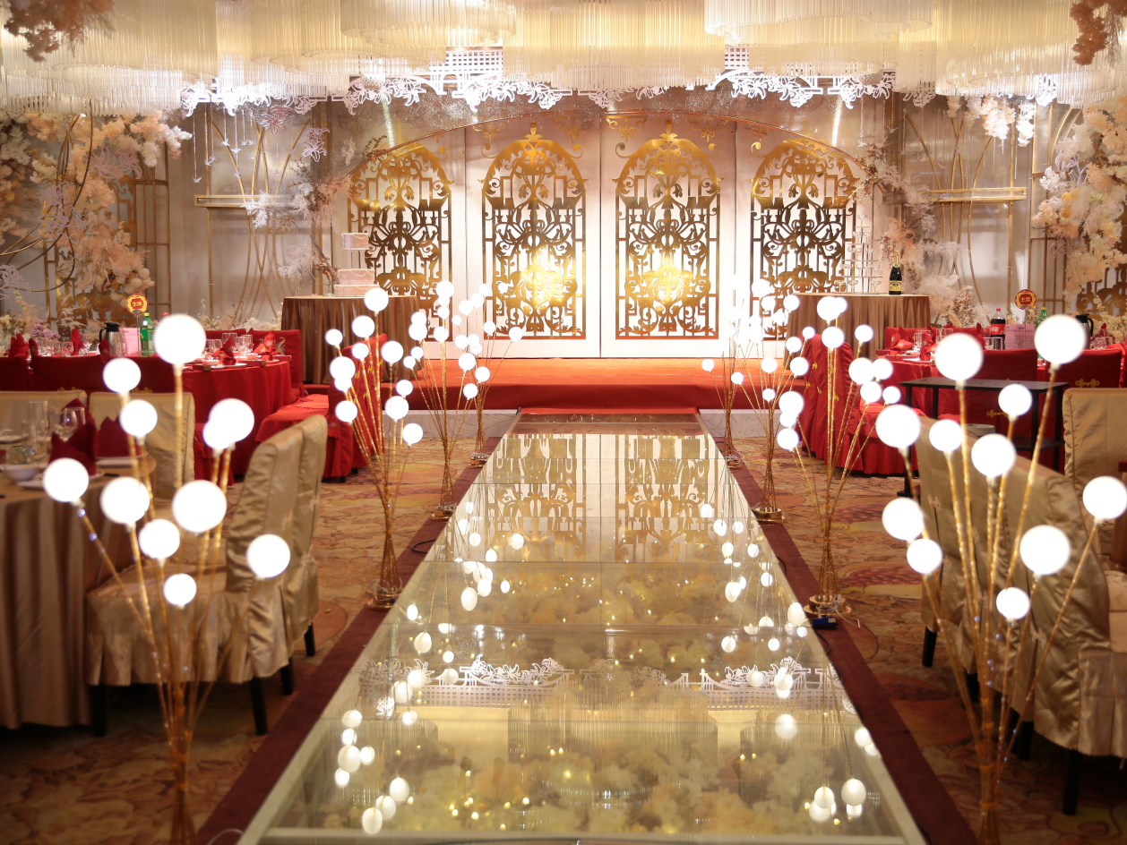 梦幻香槟欧式主题布置（四大加灯光，场地布置）