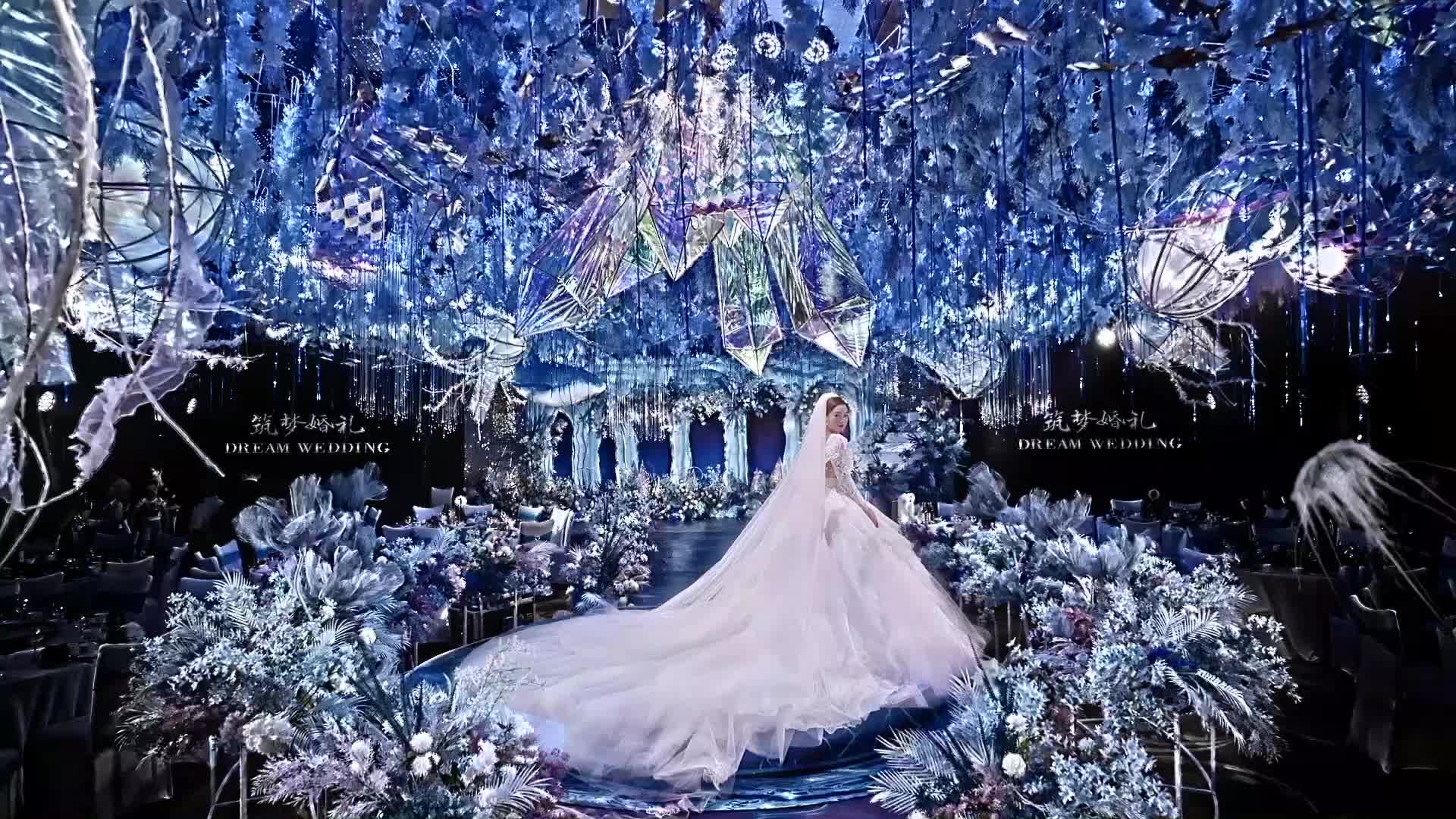 【牛年限定特惠】如身临其境般梦幻海洋蓝婚礼