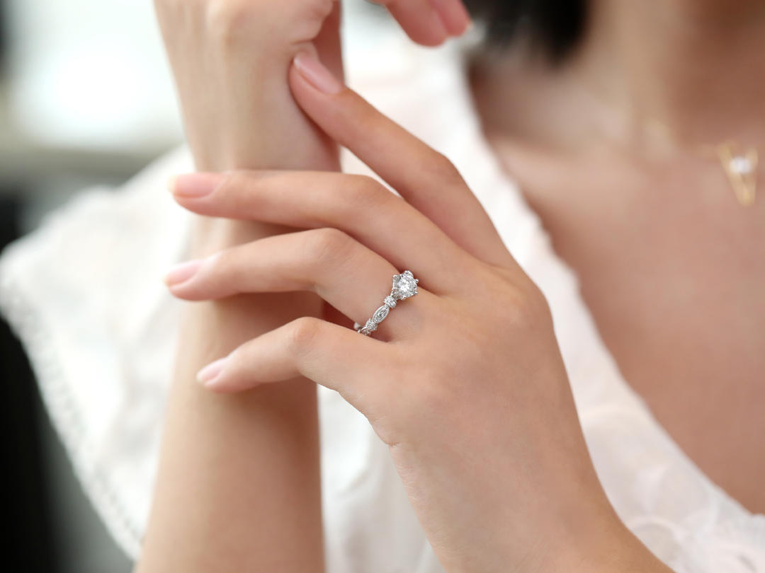 Kismet 18K金求婚戒指—南瓜马车