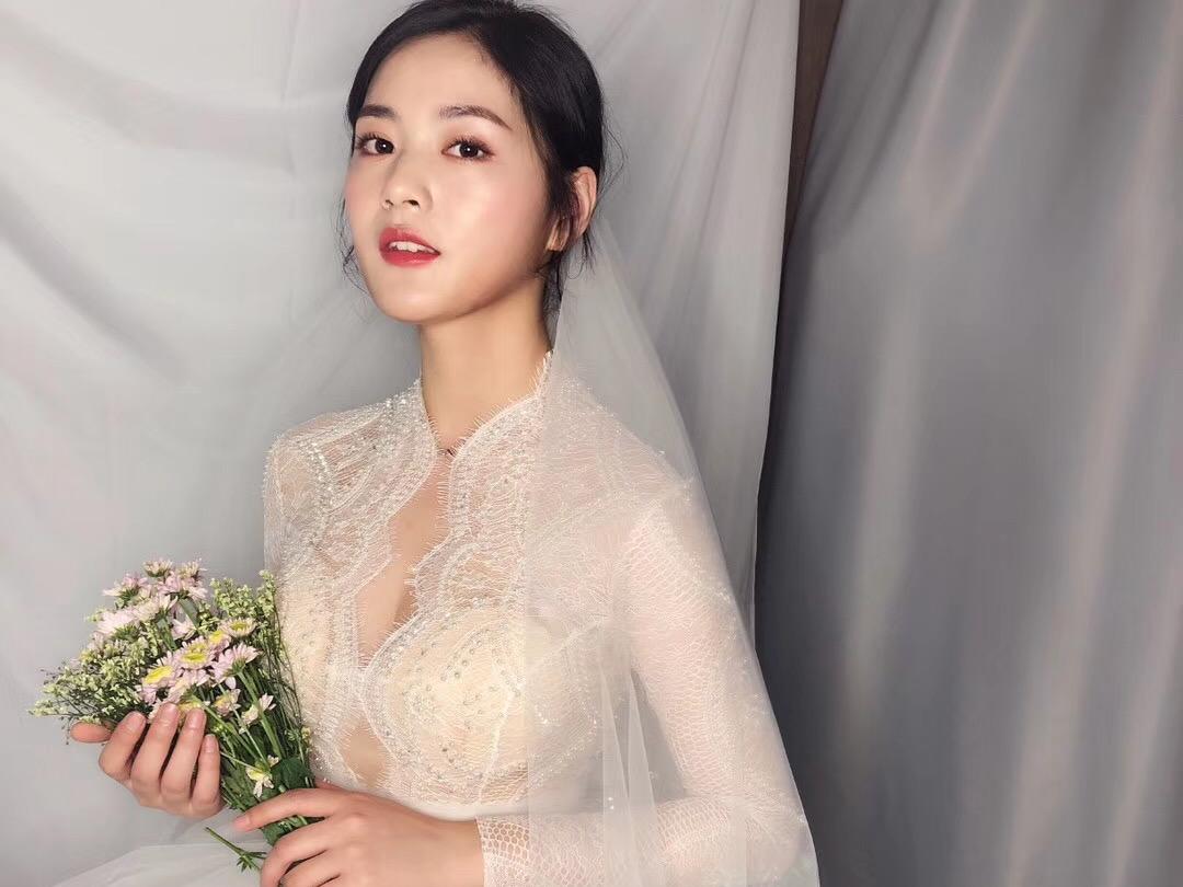 新娘单妆（在娜娜造型化妆）如需上门，请提前告知