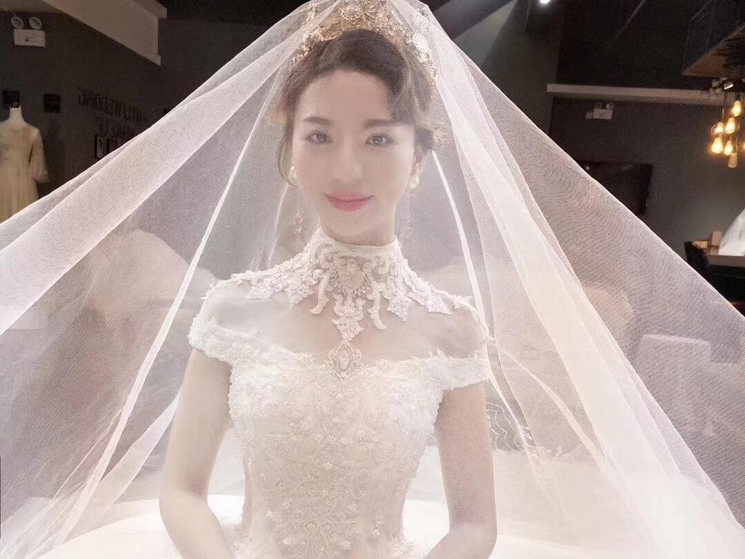 4件套租赁（B系列）+附赠新娘高定晨袍（单件）