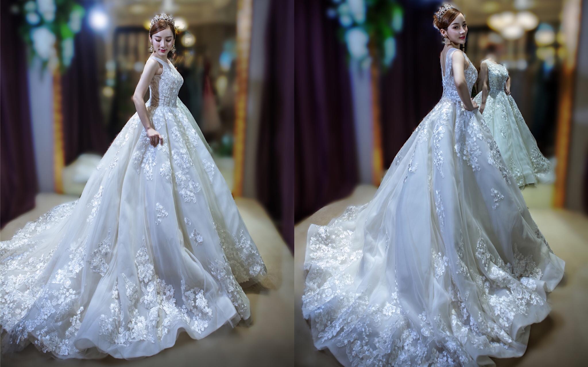 布蕾丝. Lorenzo Rossi 