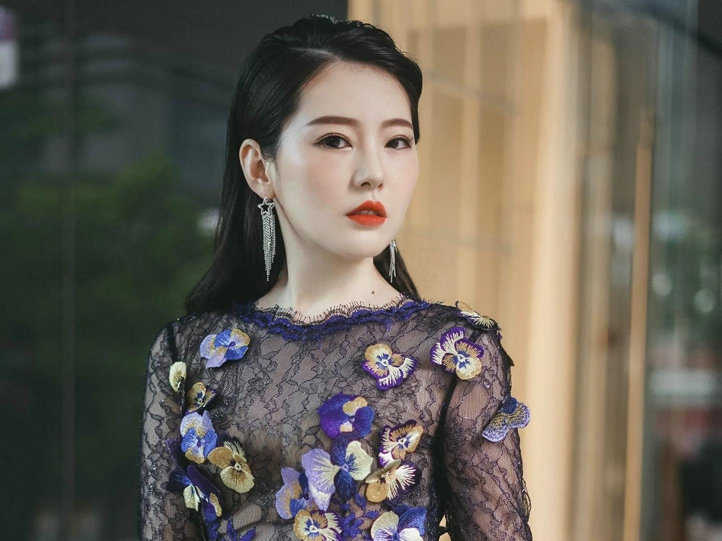 BILLTSHOP资深档全天婚礼跟妆