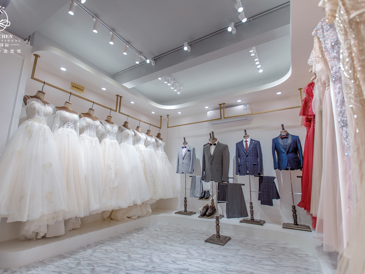 星辰国际|婚纱套餐 【赠首席化妆师】