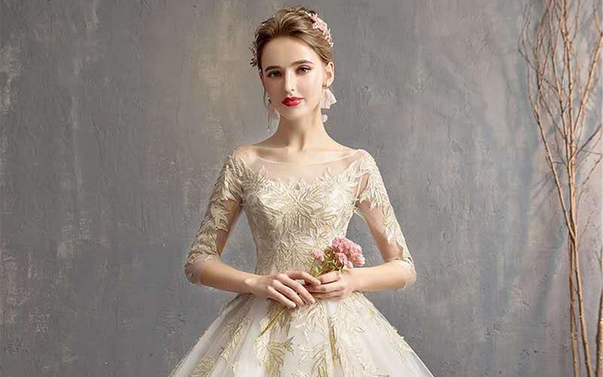 2019新款新娘白纱托尾款